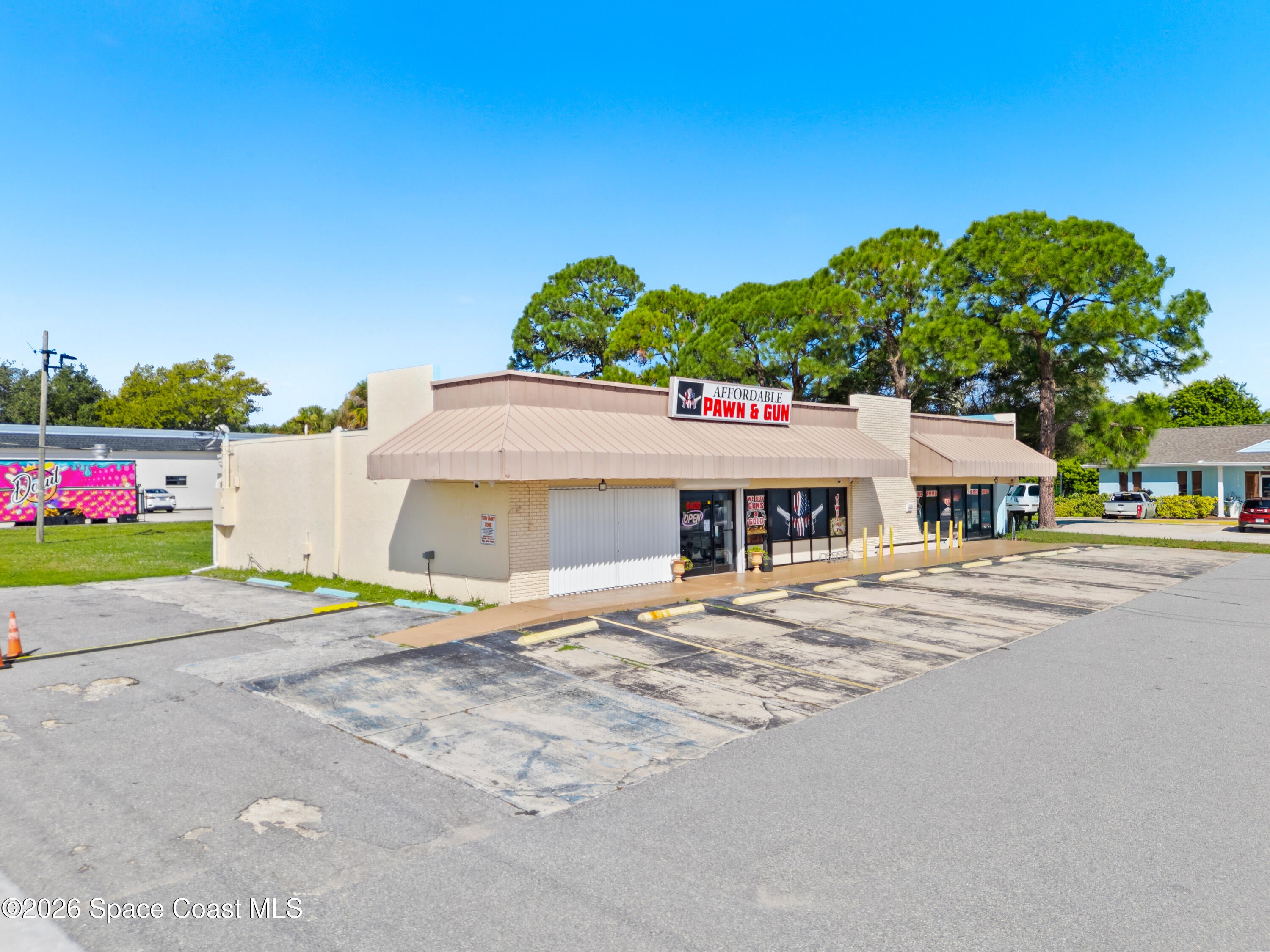 6490 Highway 1