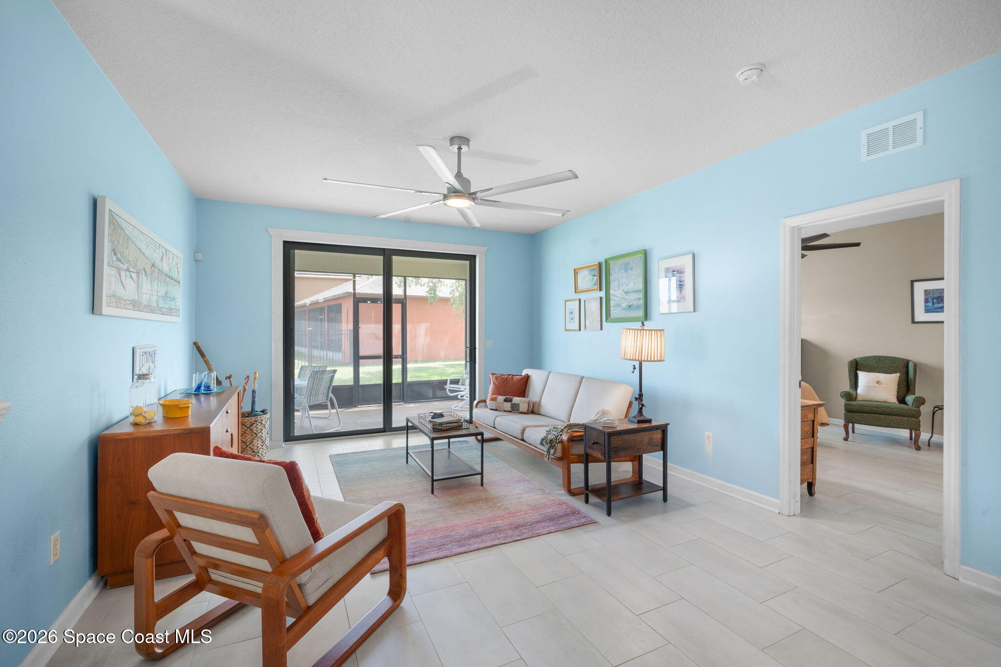 2733 Glenridge Circle