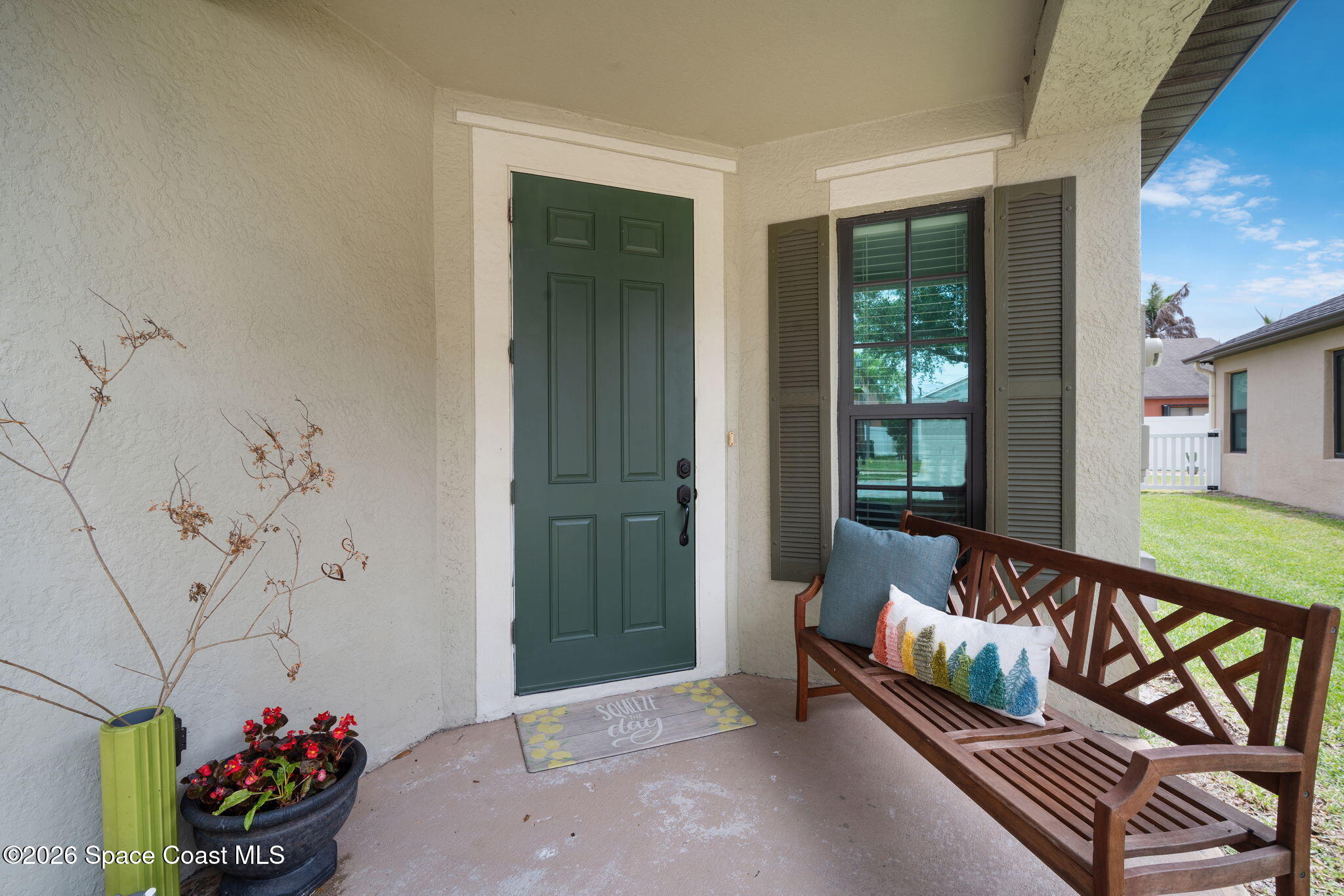 2733 Glenridge Circle