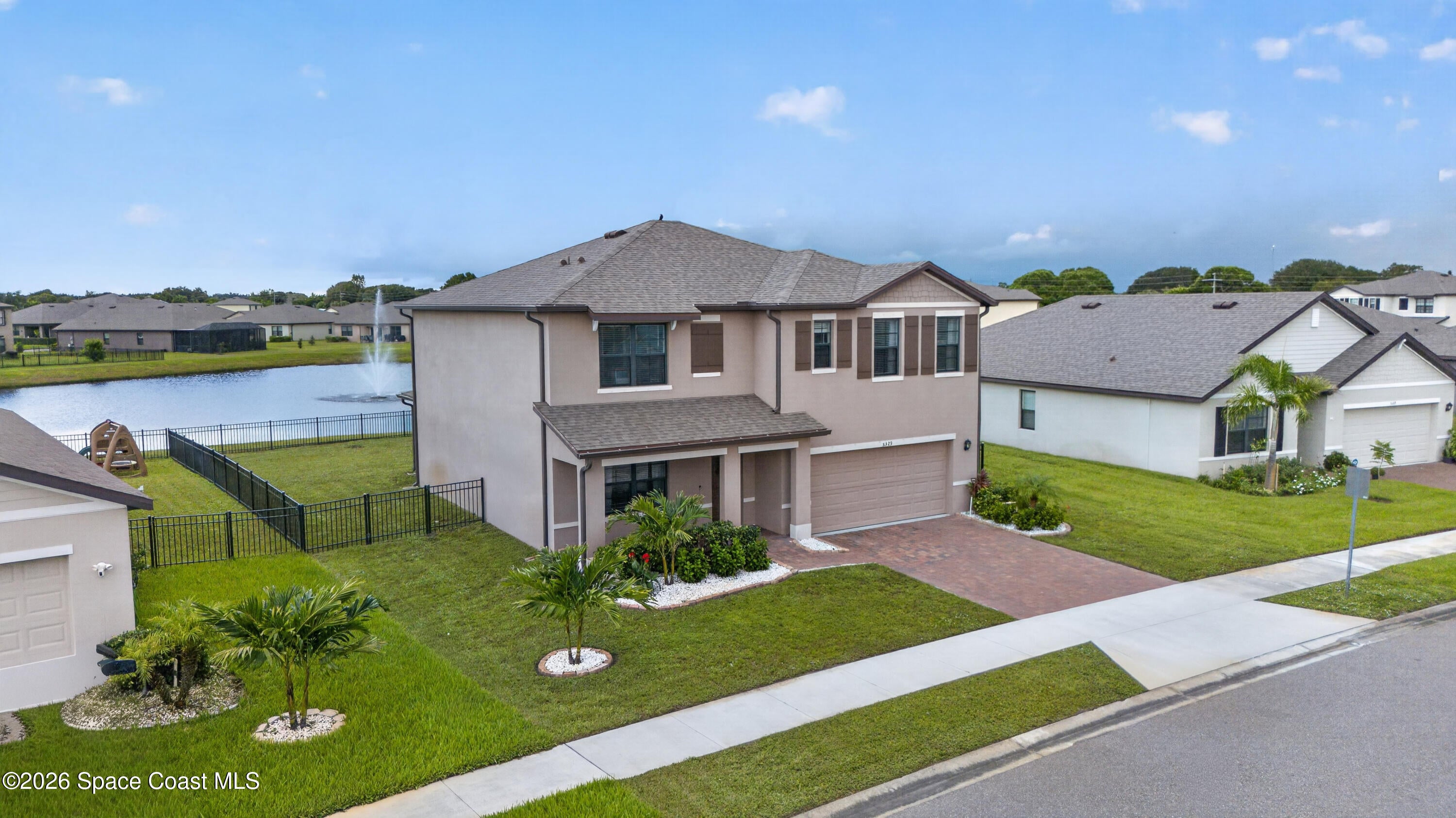 5329 Waterfall Place