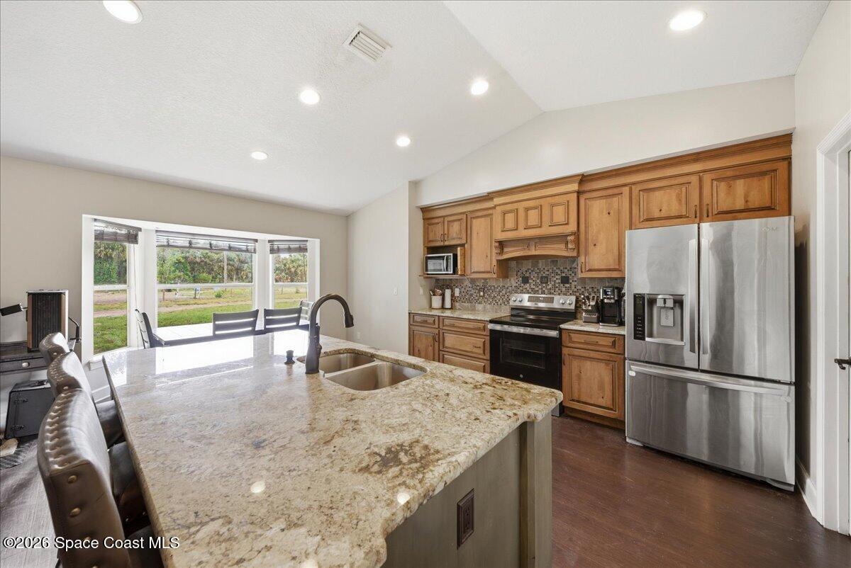 5105 Cabbage Palm Street