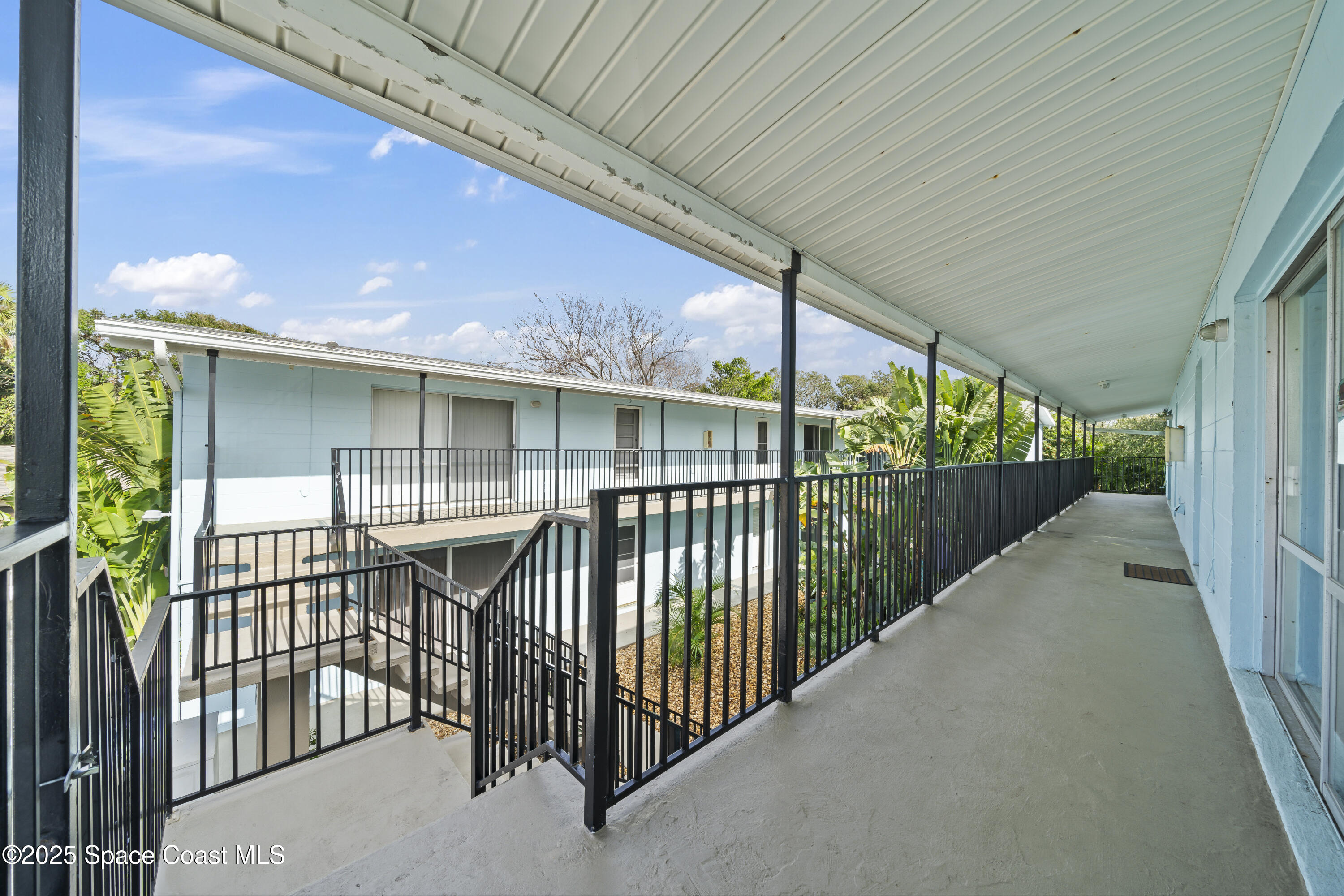 277 S Brevard Avenue 2-3