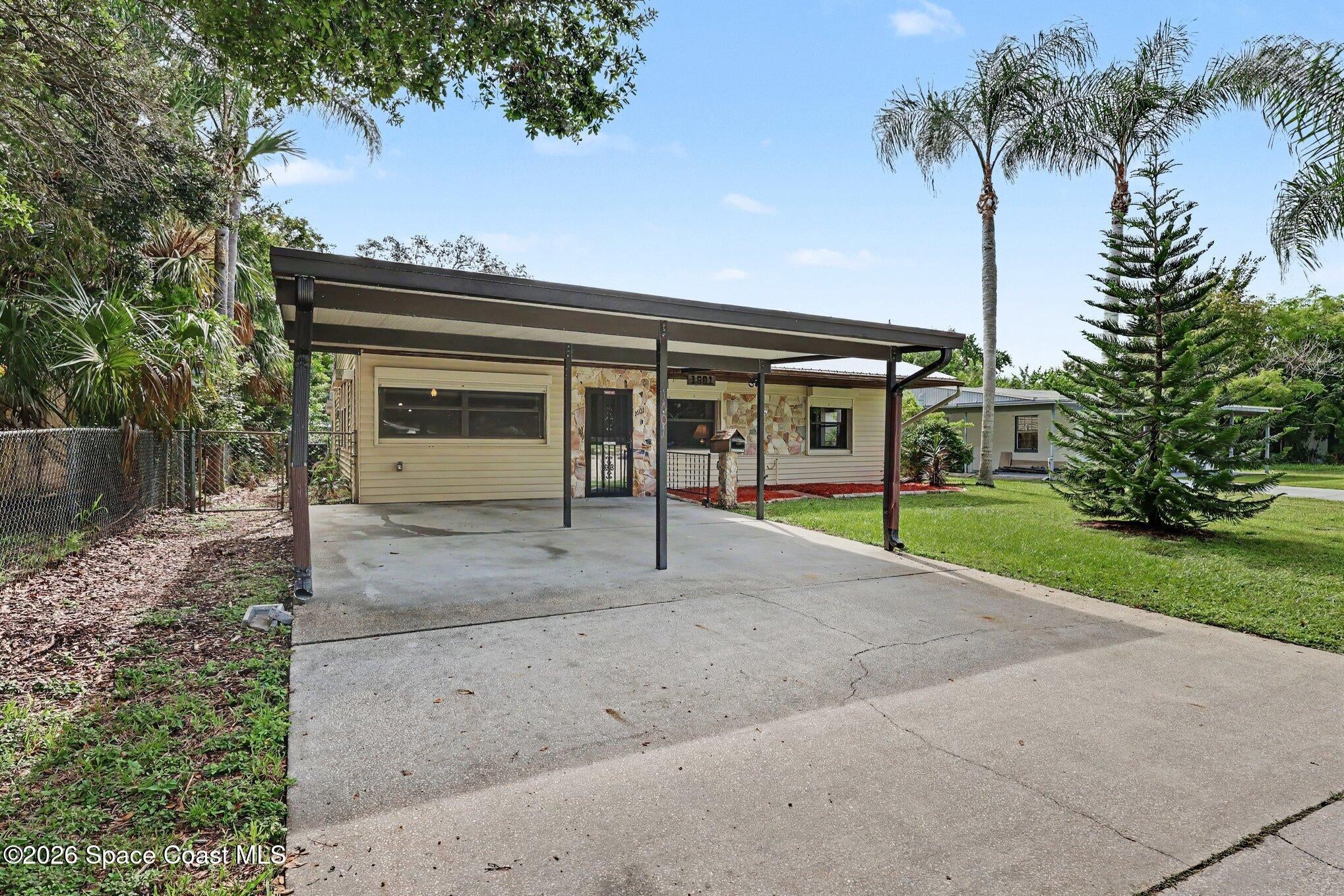 1601 Norman Drive