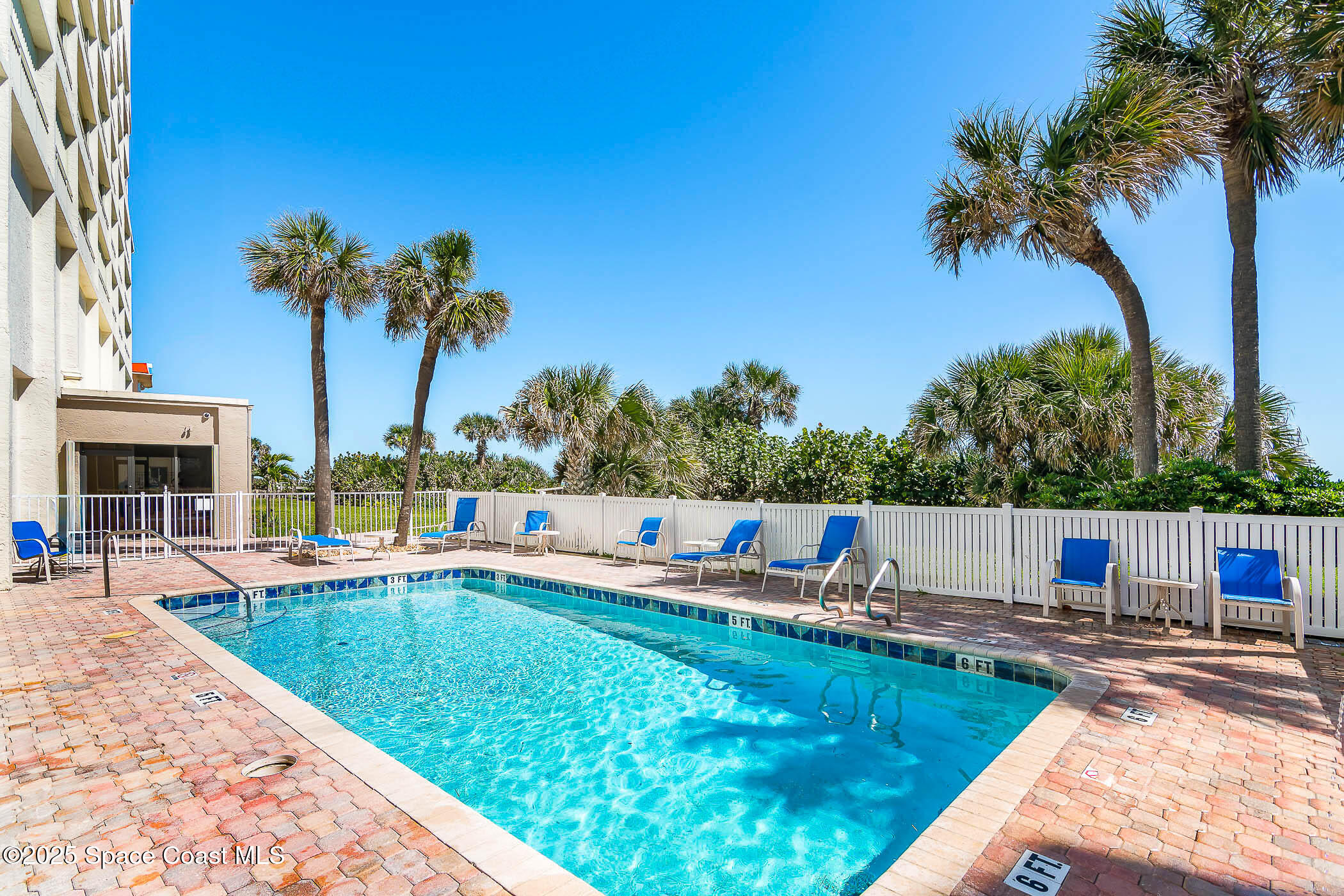 2835 N Highway A1a 802