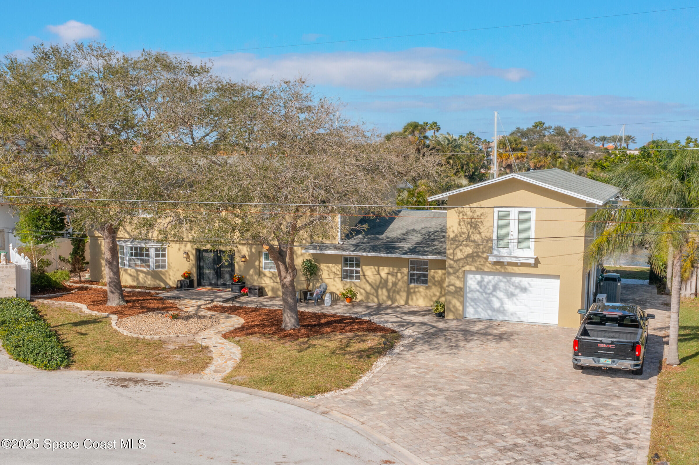 520 Bahama Drive