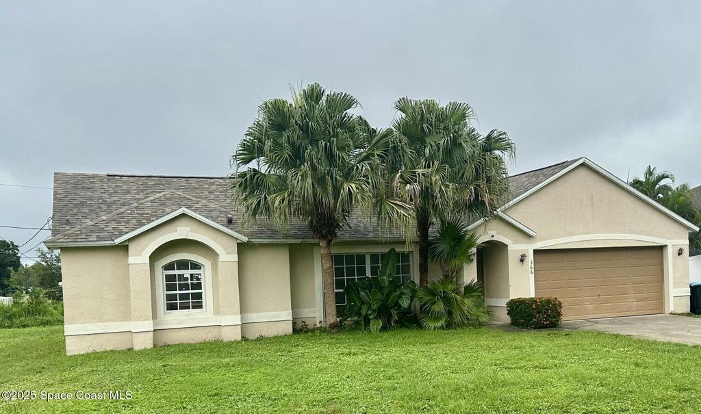 Photo of 366 Bordeaux Avenue NE, Palm Bay, FL 32907 (MLS # 1056004)