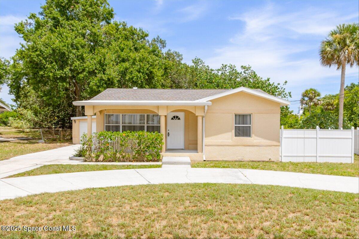 1020 Seminole Drive