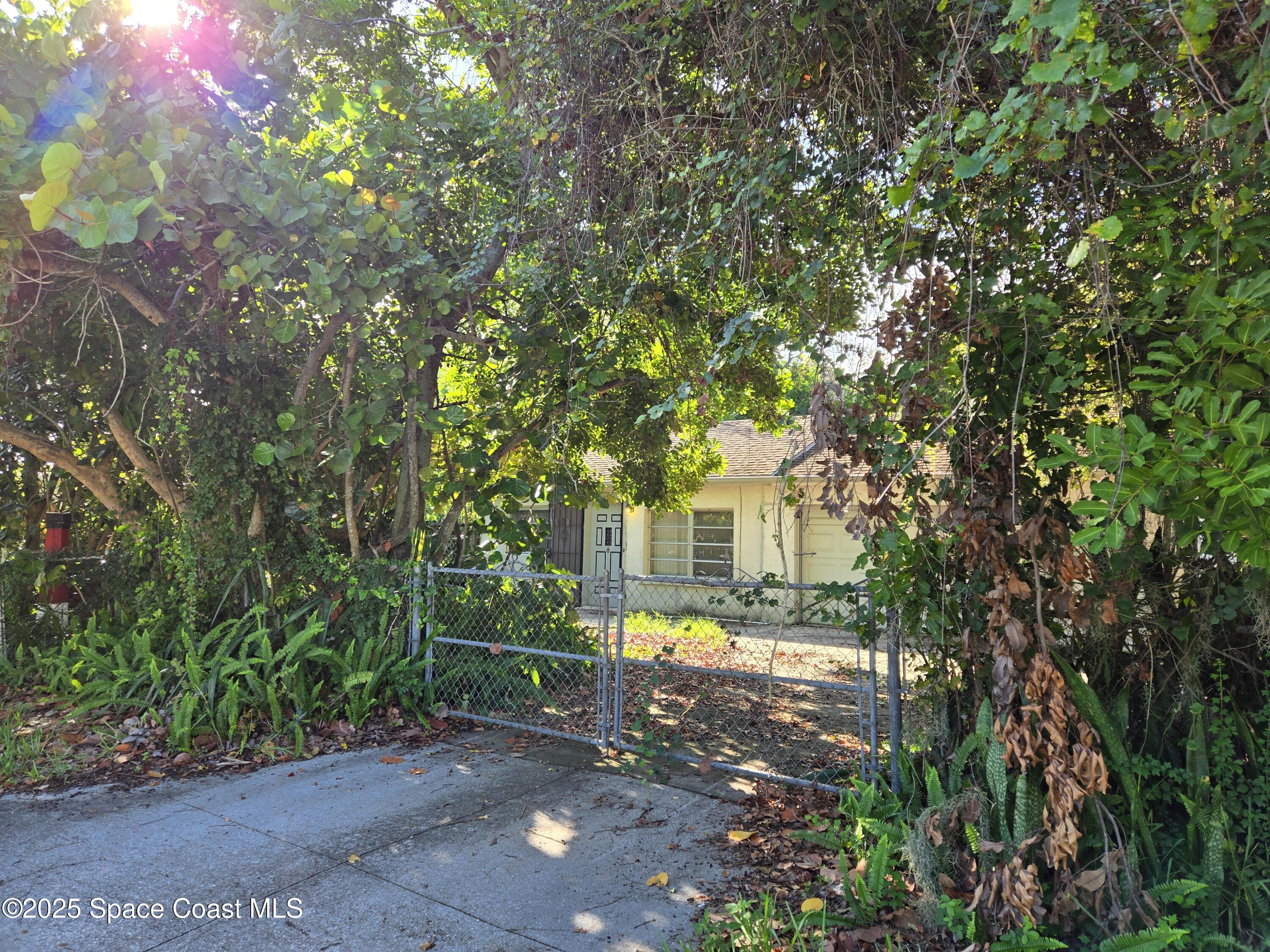 1035 Sea Grape Drive