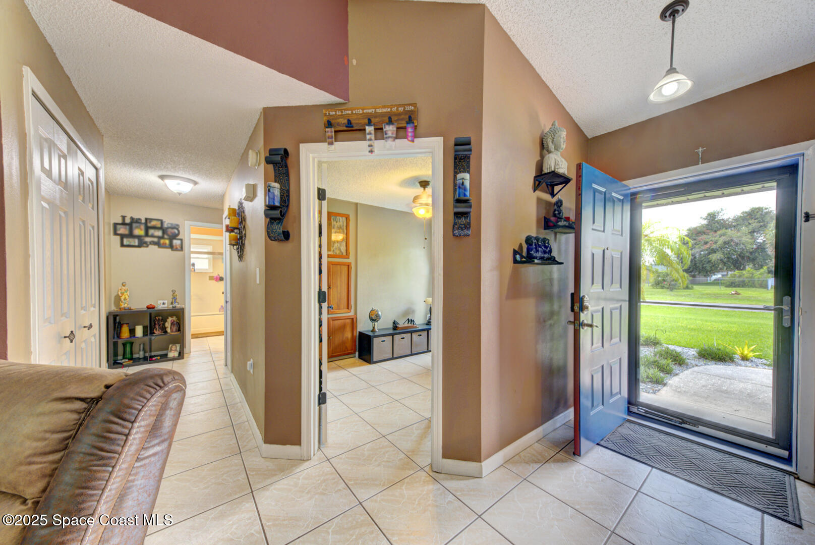 5370 Holden Road