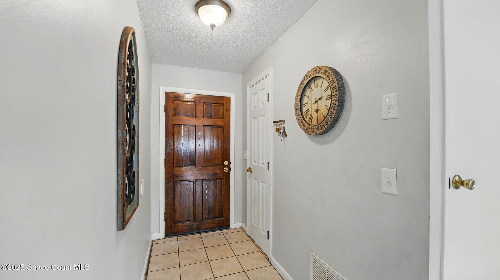 1129 Coronado Drive