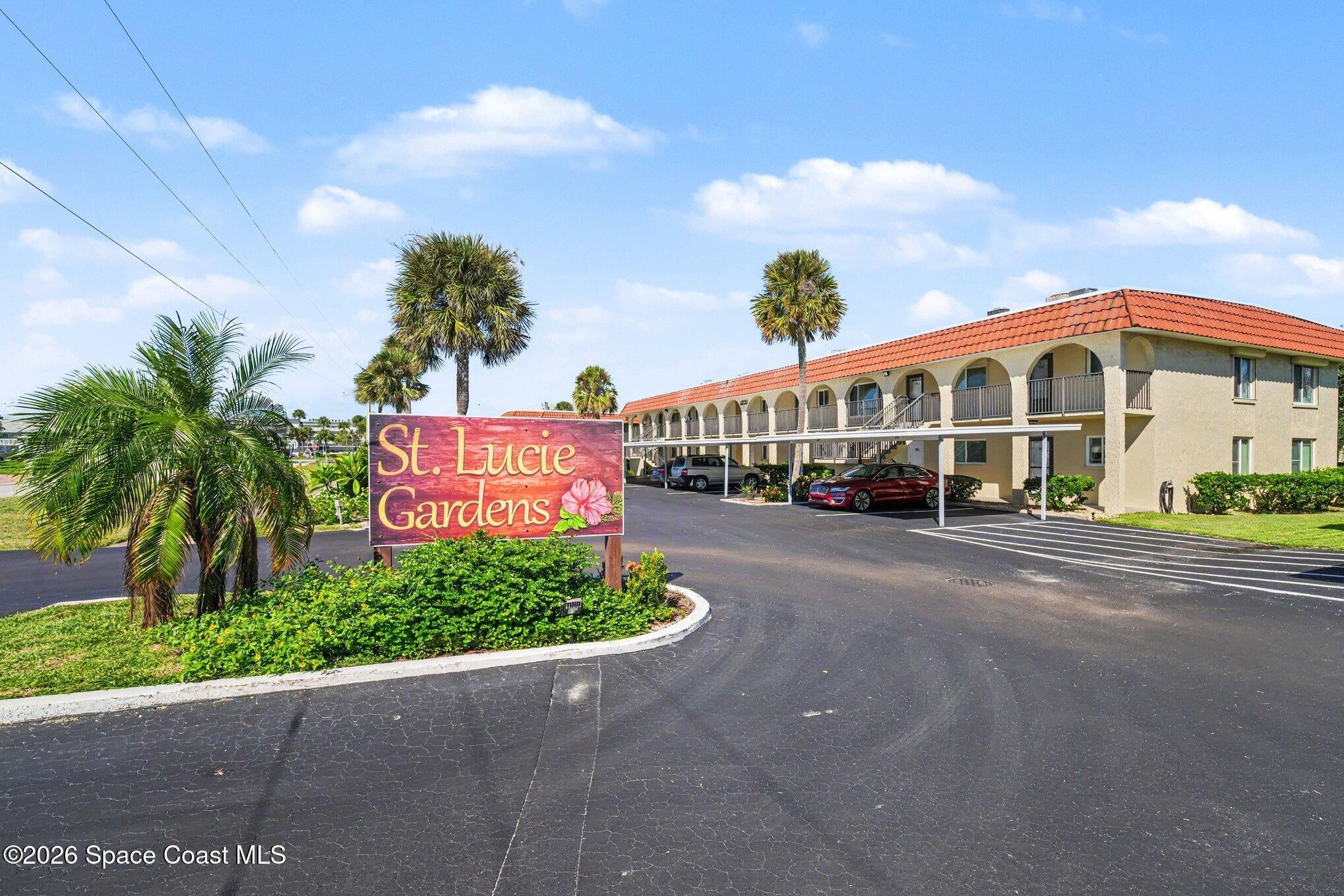 201 Saint Lucie Lane 907