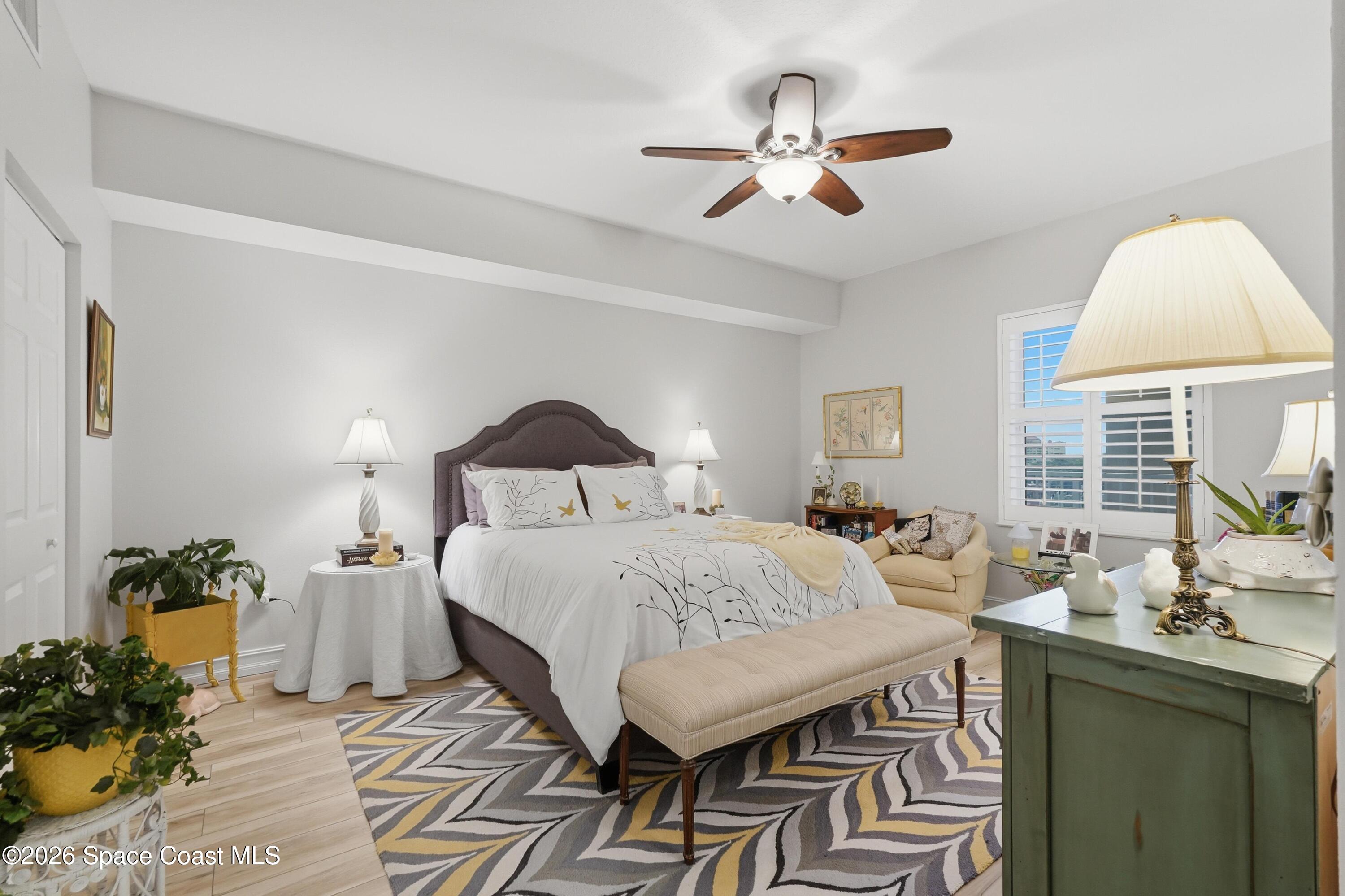 93 Delannoy Avenue 601