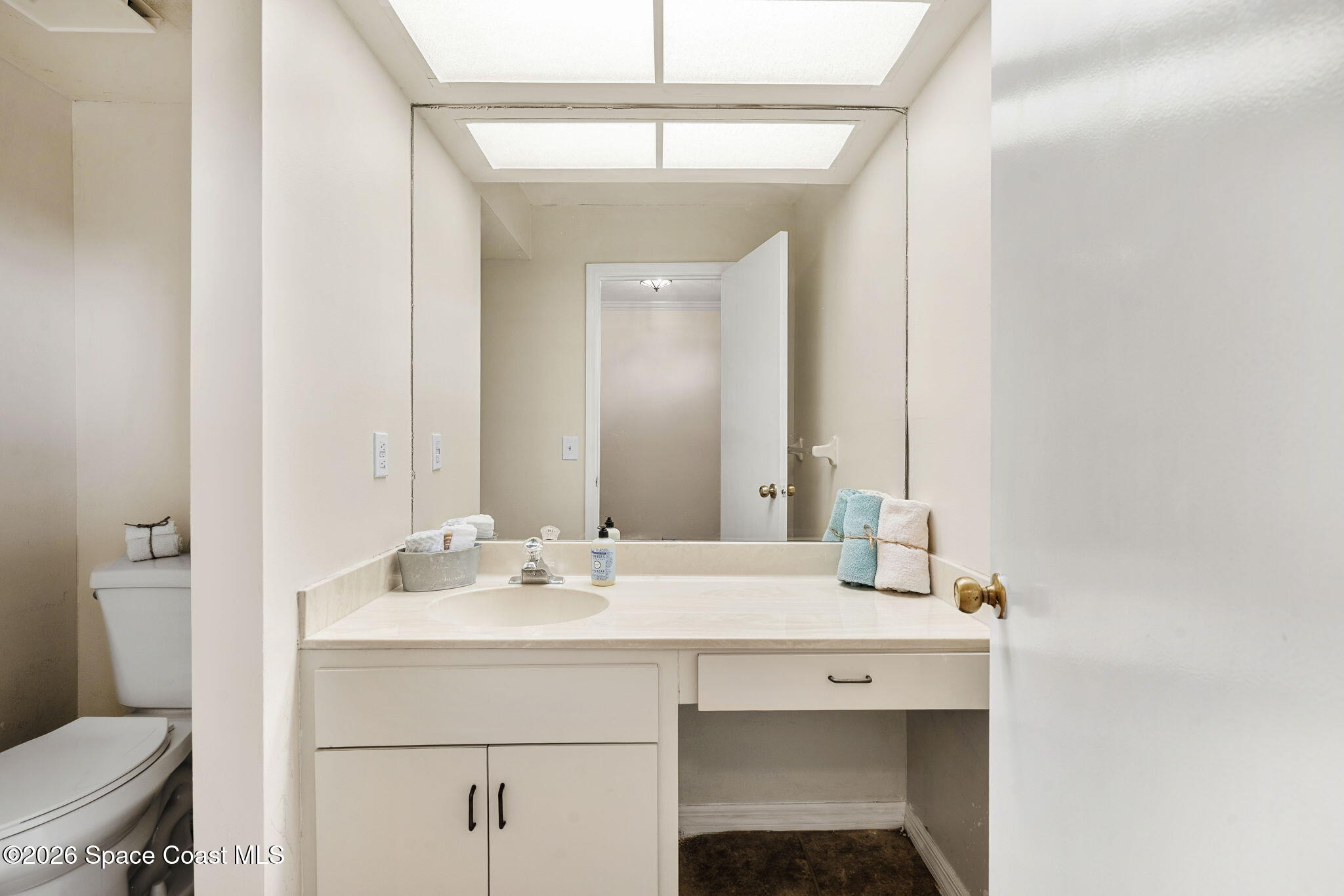 190 Escambia Lane 208