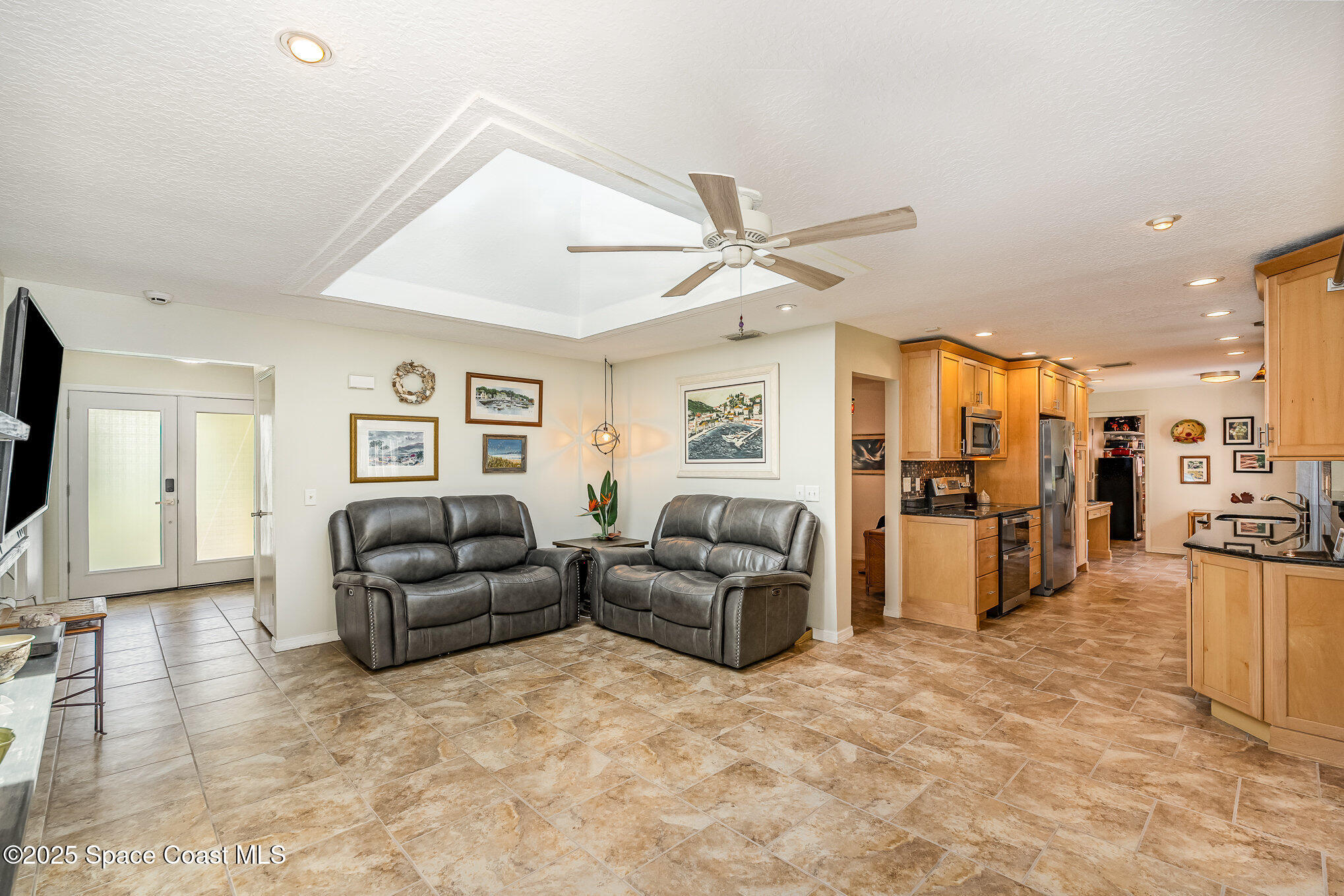 1995 Mark Twain Lane NE