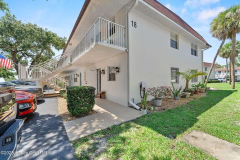 261 Cape Shores Circle 18-E Cape Canaveral FL 32920