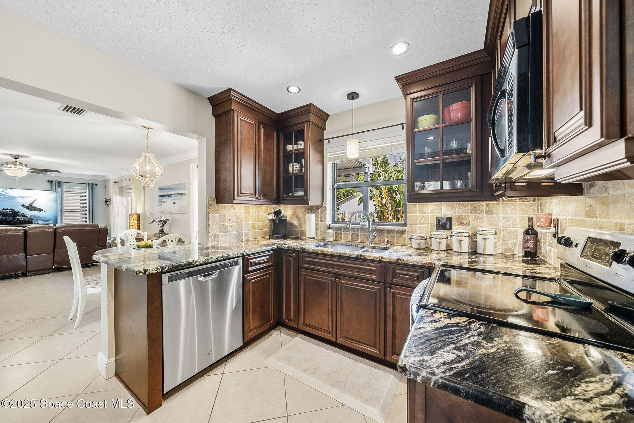 807 Gardener Road