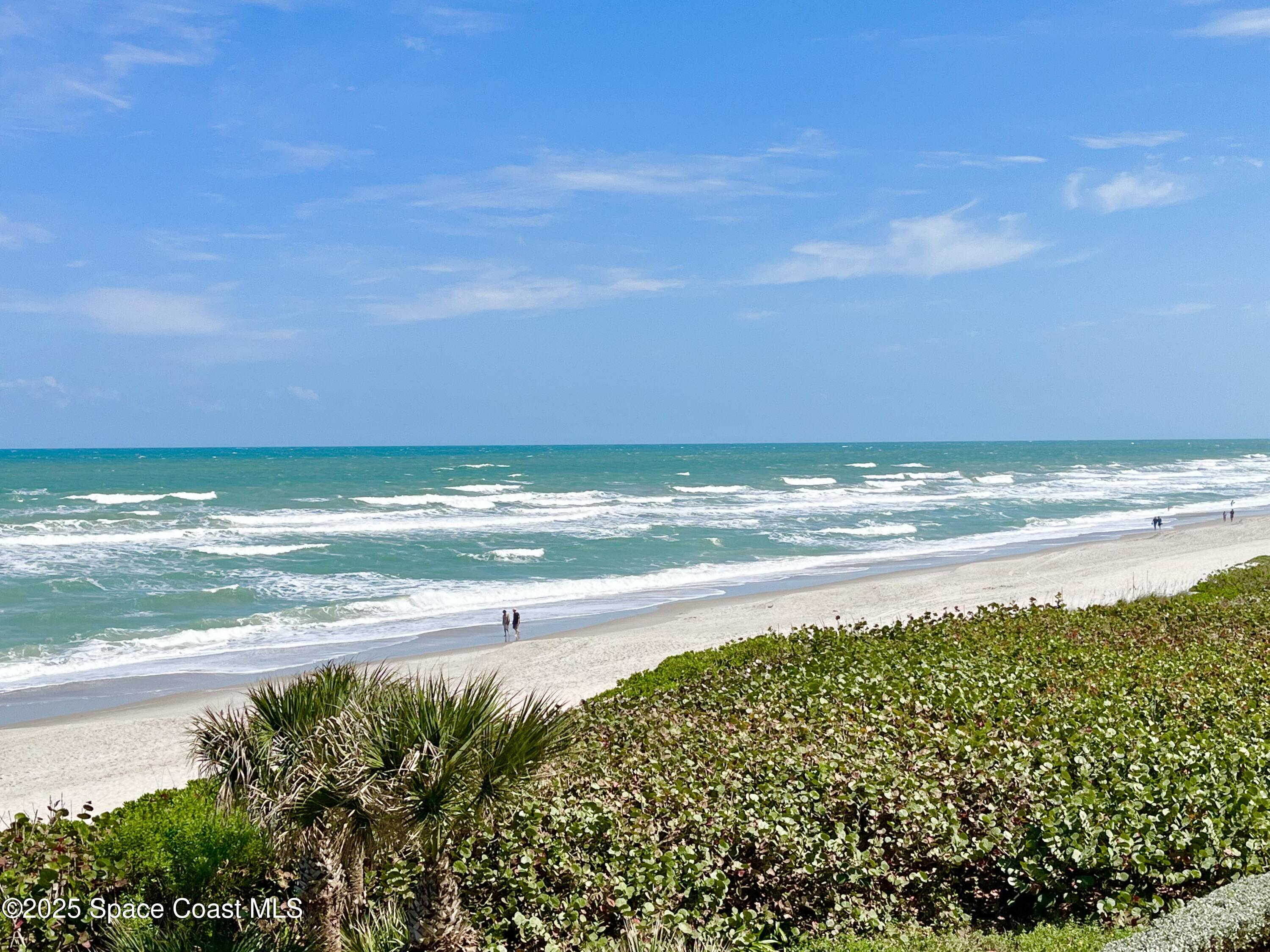 2805 N Highway A1A 301