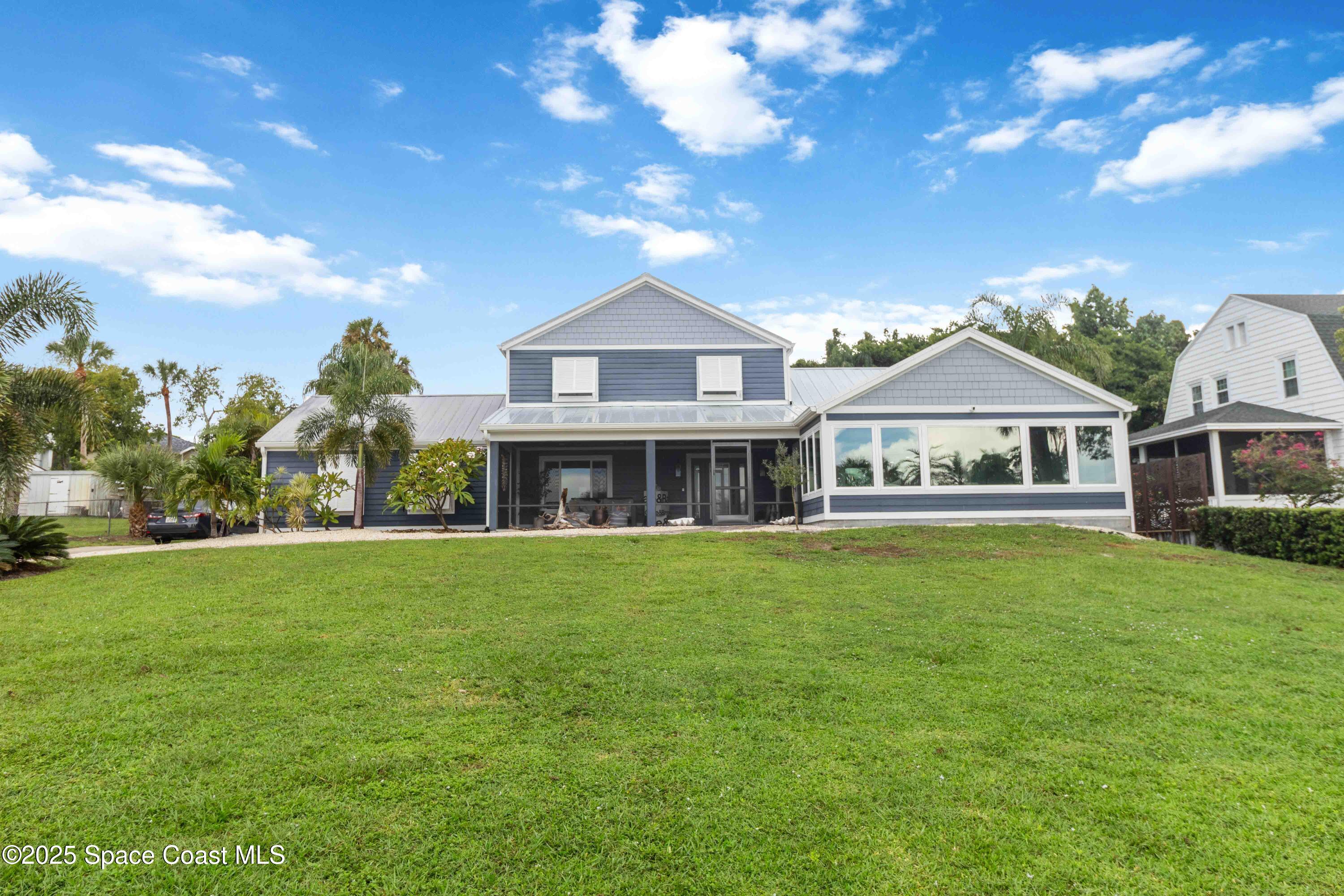 711 Indian River Drive