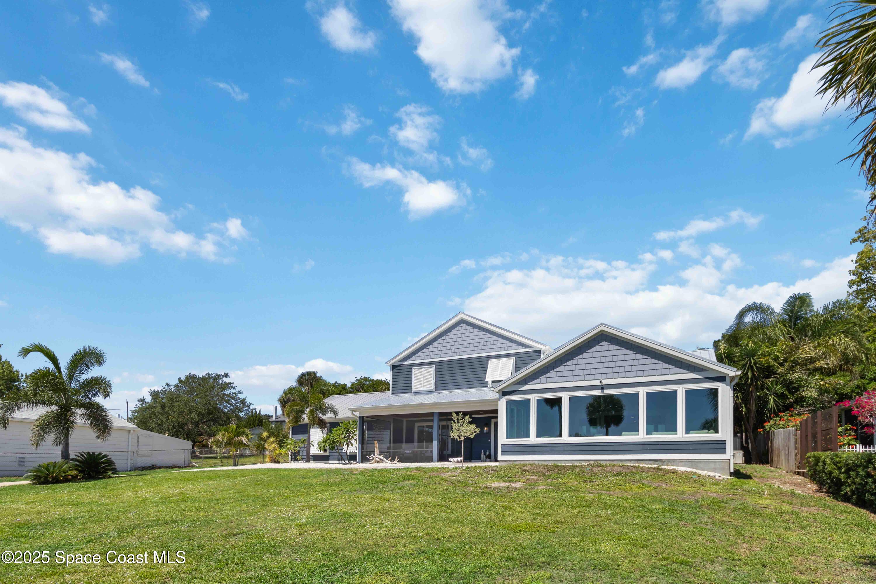 711 Indian River Drive