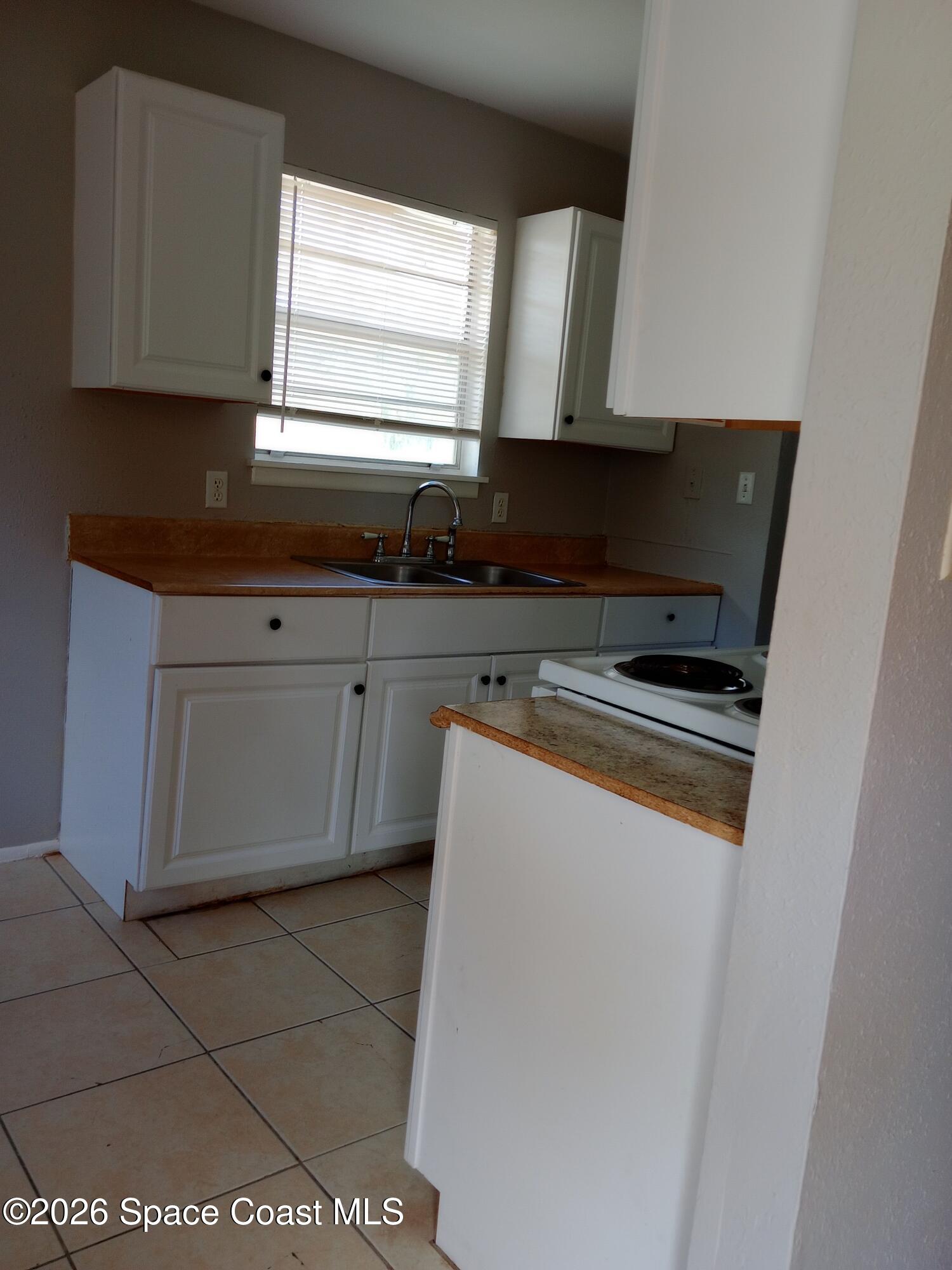 2190 Knox Mcrae Drive Apt F