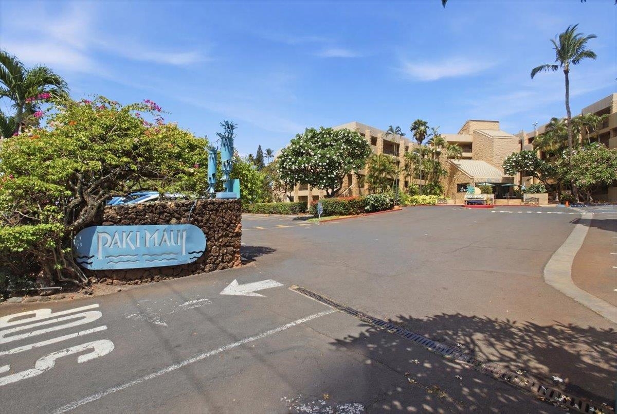 3615 Lower Honoapiilani Rd 120