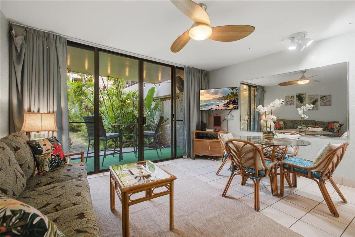 3615 Lower Honoapiilani Rd 120