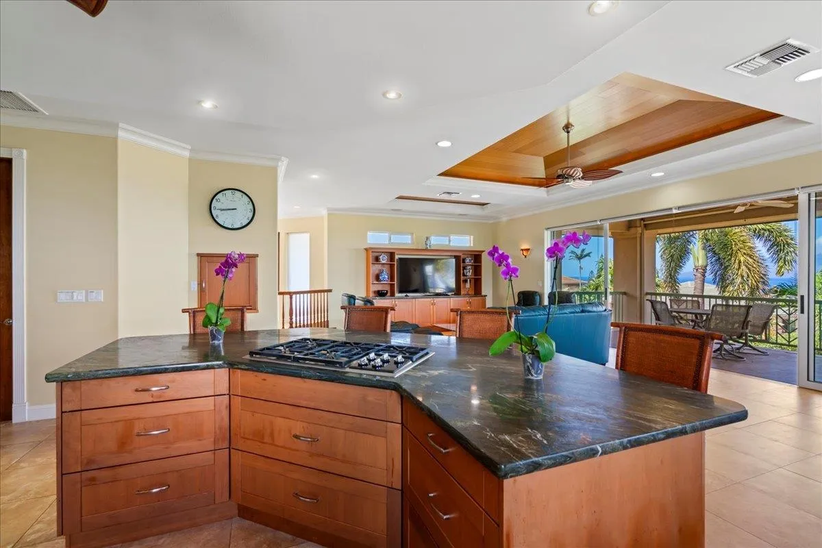 Lahaina, Hawaii 96761, United States, 3 Bedrooms Bedrooms, ,4 BathroomsBathrooms,Residential,Active,159102