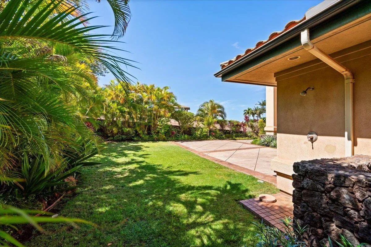 Lahaina, Hawaii 96761, United States, 3 Bedrooms Bedrooms, ,4 BathroomsBathrooms,Residential,Active,159102