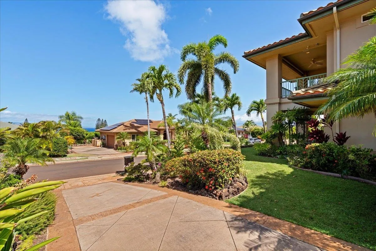 Lahaina, Hawaii 96761, United States, 3 Bedrooms Bedrooms, ,4 BathroomsBathrooms,Residential,Active,159102