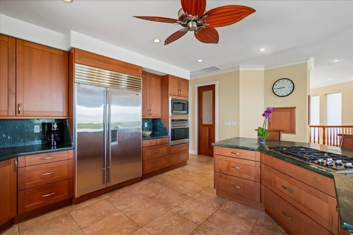 Lahaina, Hawaii 96761, United States, 3 Bedrooms Bedrooms, ,4 BathroomsBathrooms,Residential,Active,159102