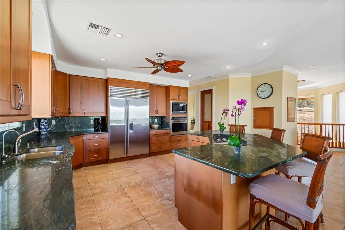 Lahaina, Hawaii 96761, United States, 3 Bedrooms Bedrooms, ,4 BathroomsBathrooms,Residential,Active,159102