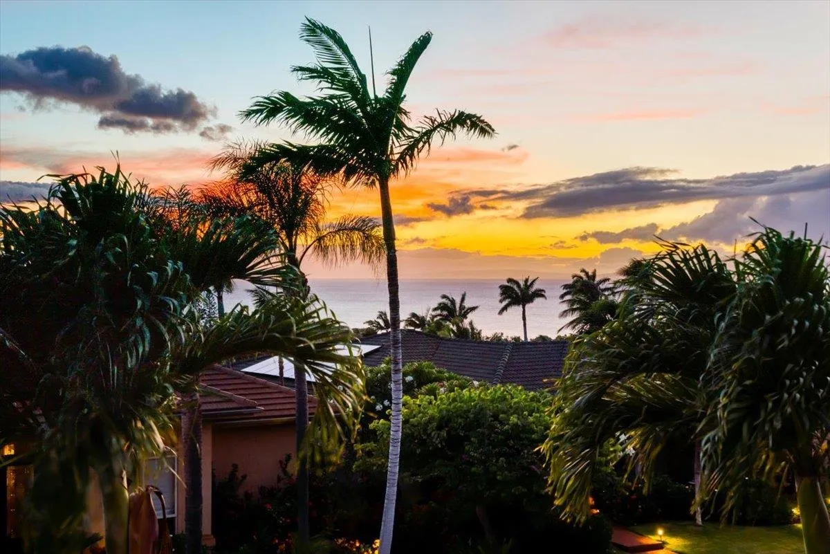 Lahaina, Hawaii 96761, United States, 3 Bedrooms Bedrooms, ,4 BathroomsBathrooms,Residential,Active,159102