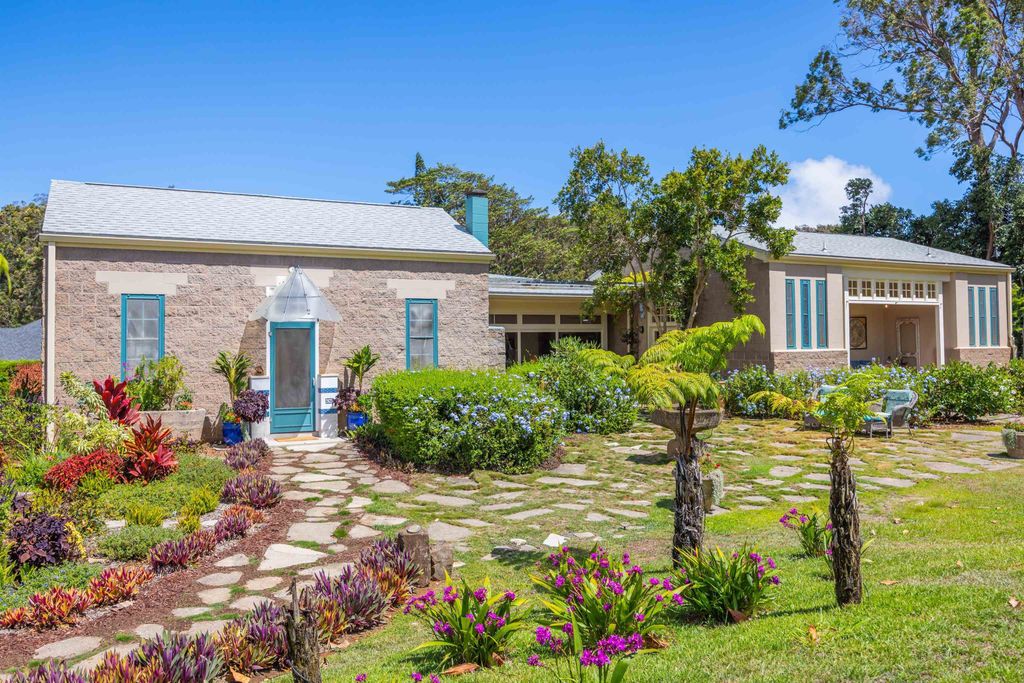 Photo of 2625 Kokomo Rd, Haiku, HI 96708 (MLS # 407042)