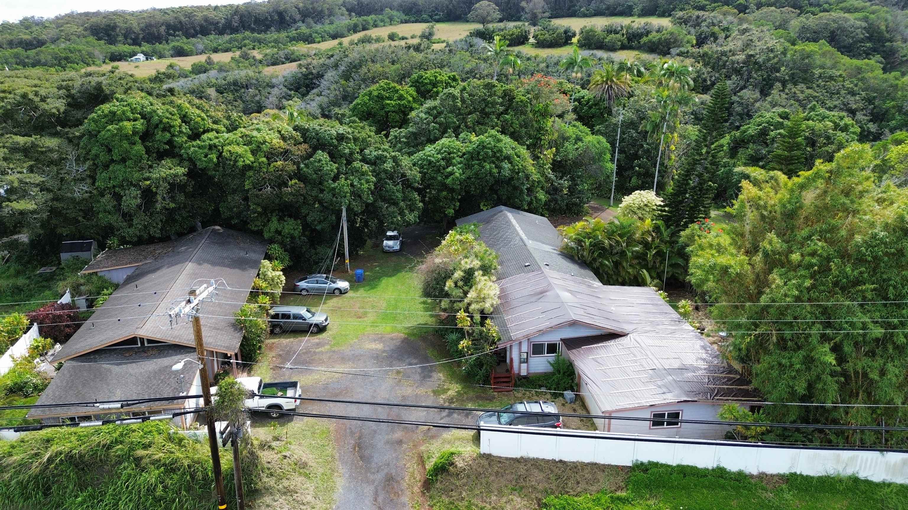 2615 Kaupakalua Rd