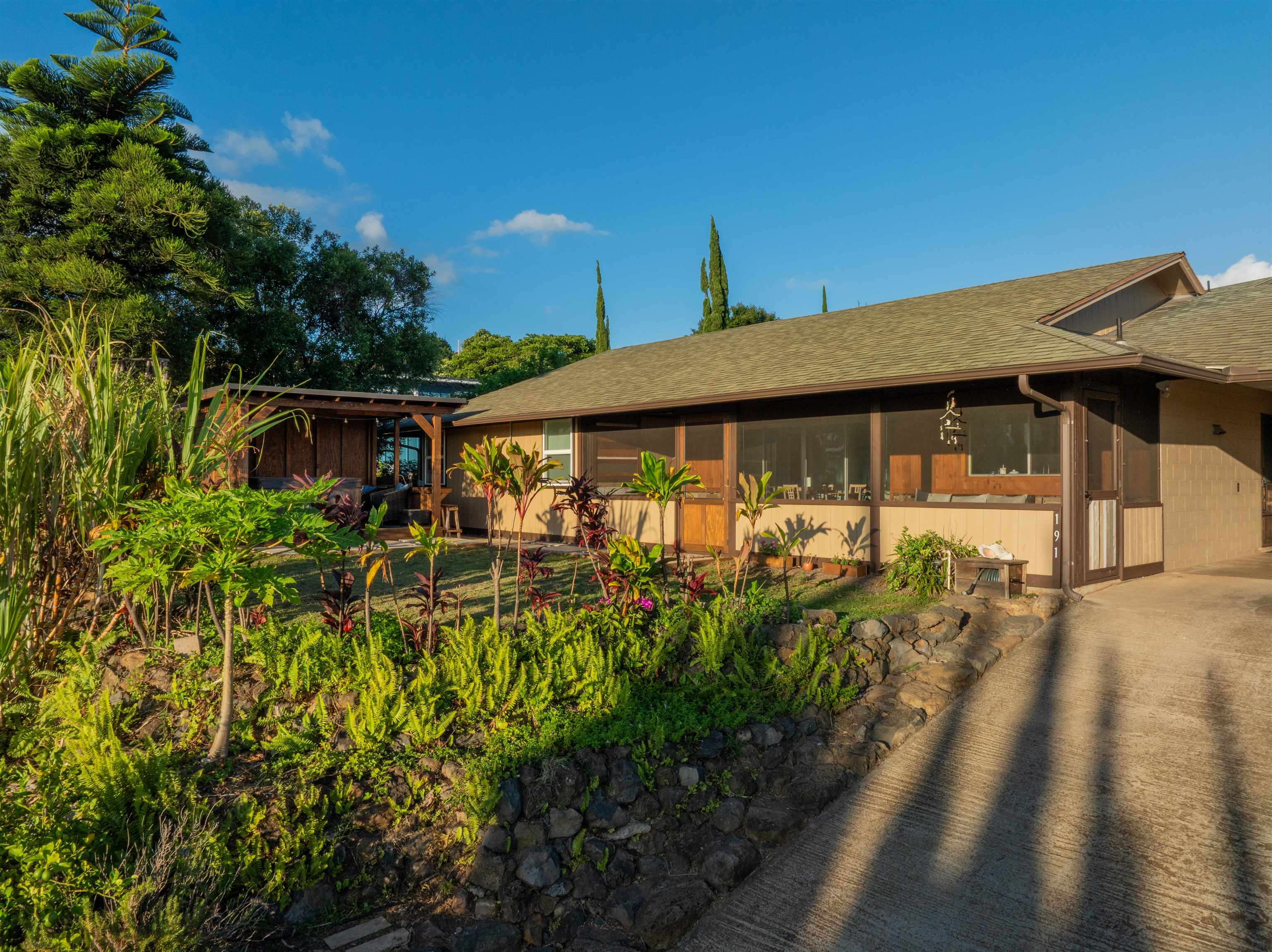 191 Alohilani St