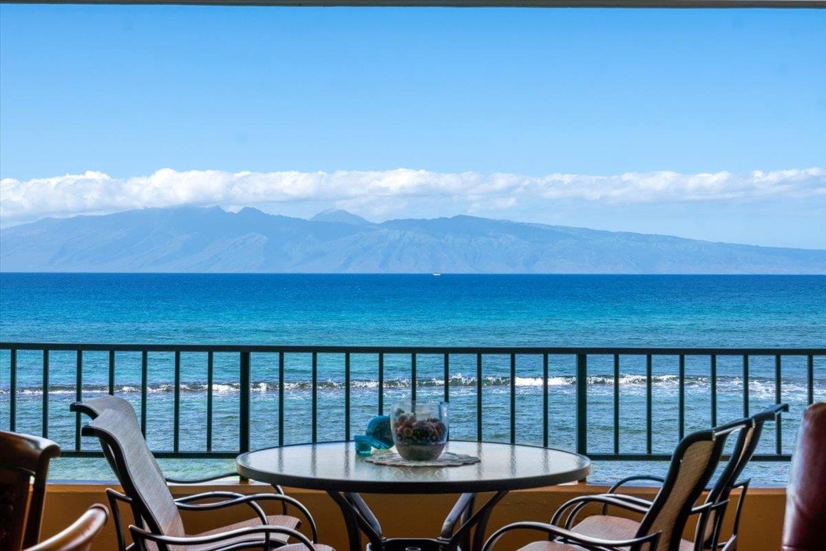 3601 Lower Honoapiilani Rd 201