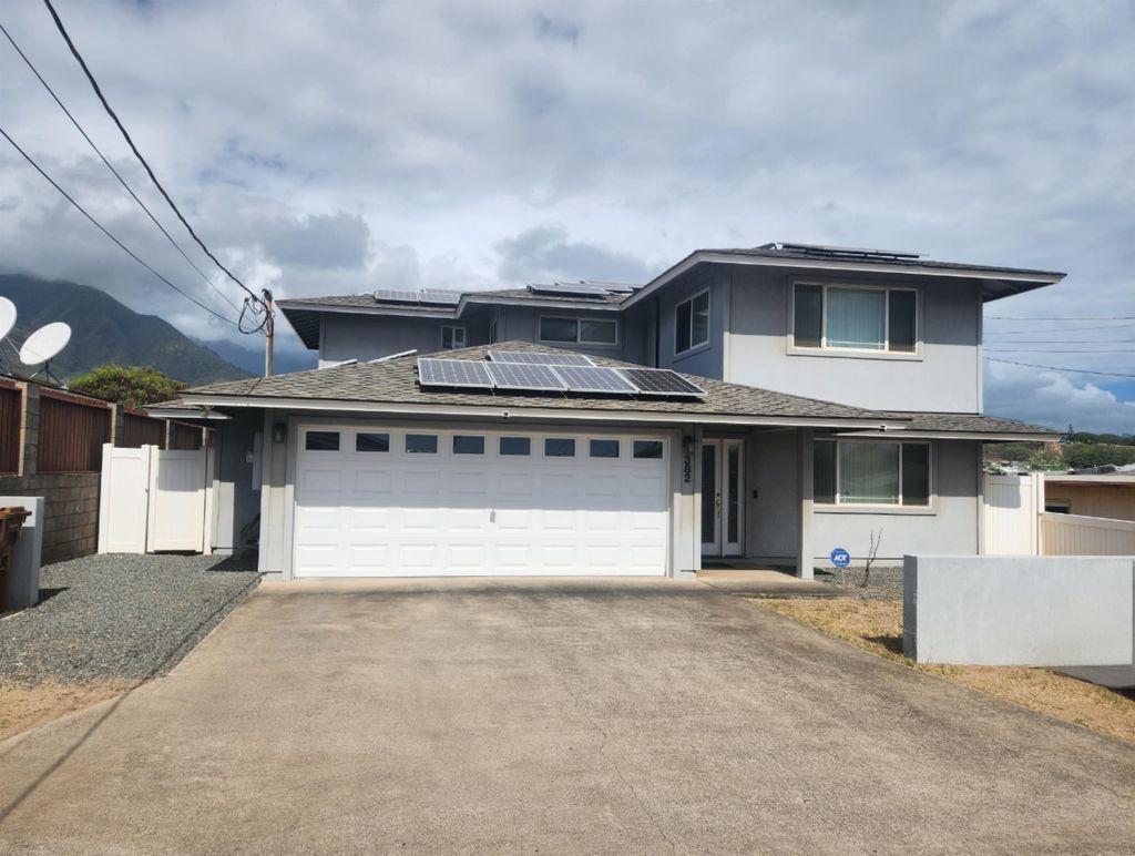 Photo of 382 Naholo Cir, Kahului, HI 96732 (MLS # 406975)