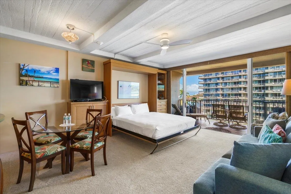 Lahaina, Hawaii 96761, United States, ,1 BathroomBathrooms,Residential,Pending,251004