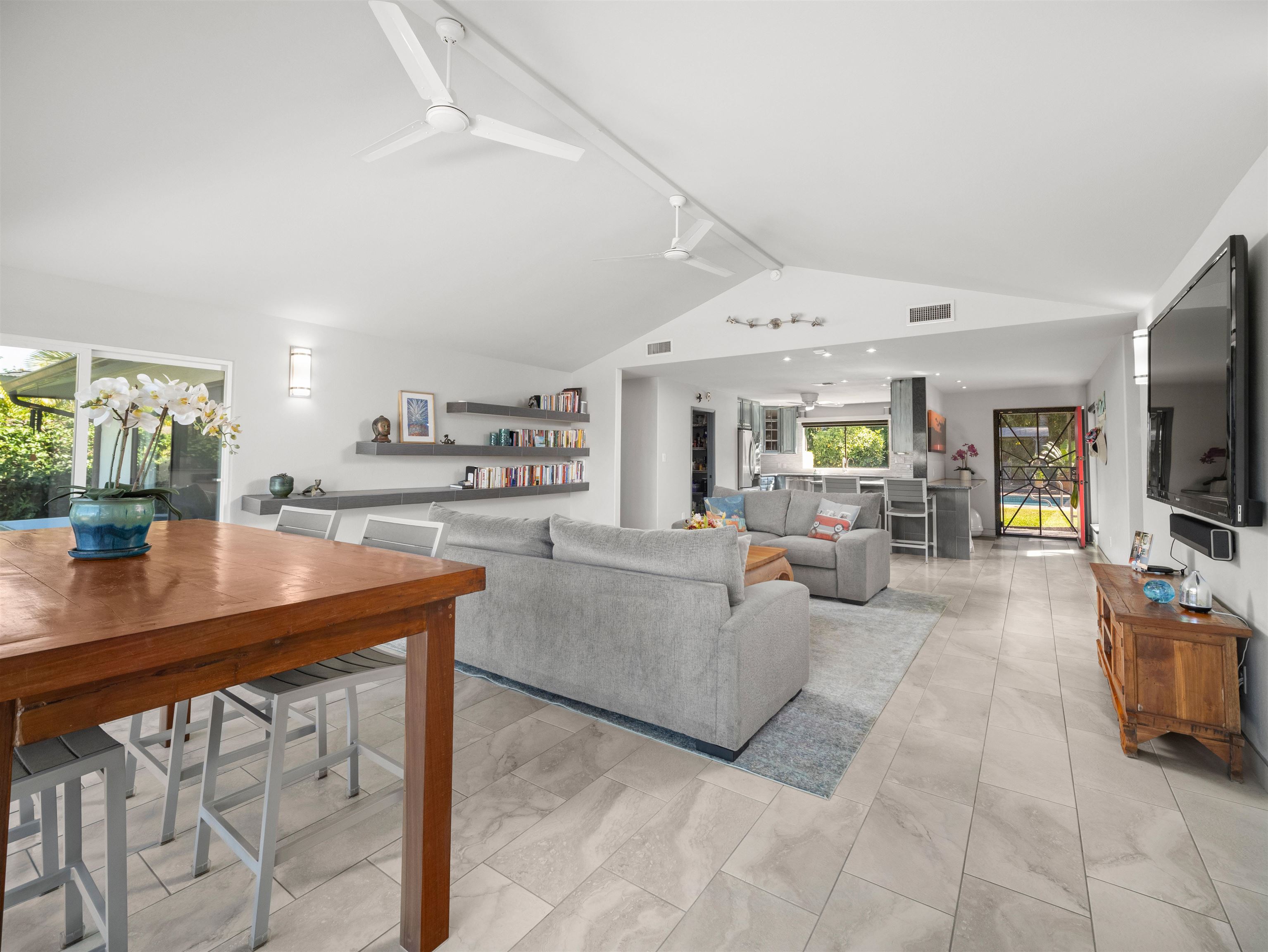 3379 Kehala Dr