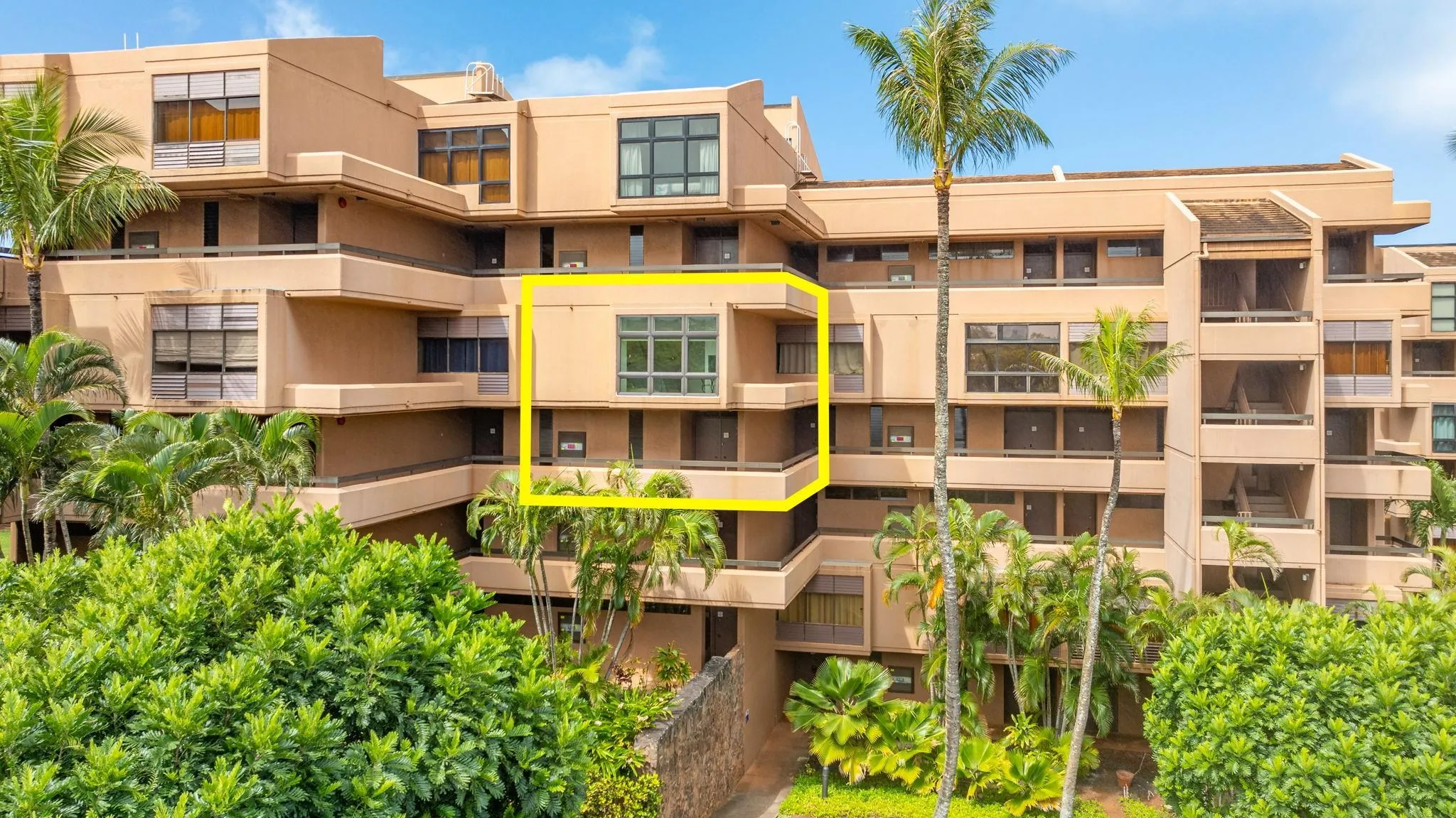 Lahaina, Hawaii 96761, United States, 2 Bedrooms Bedrooms, ,2 BathroomsBathrooms,Residential,Active,193631