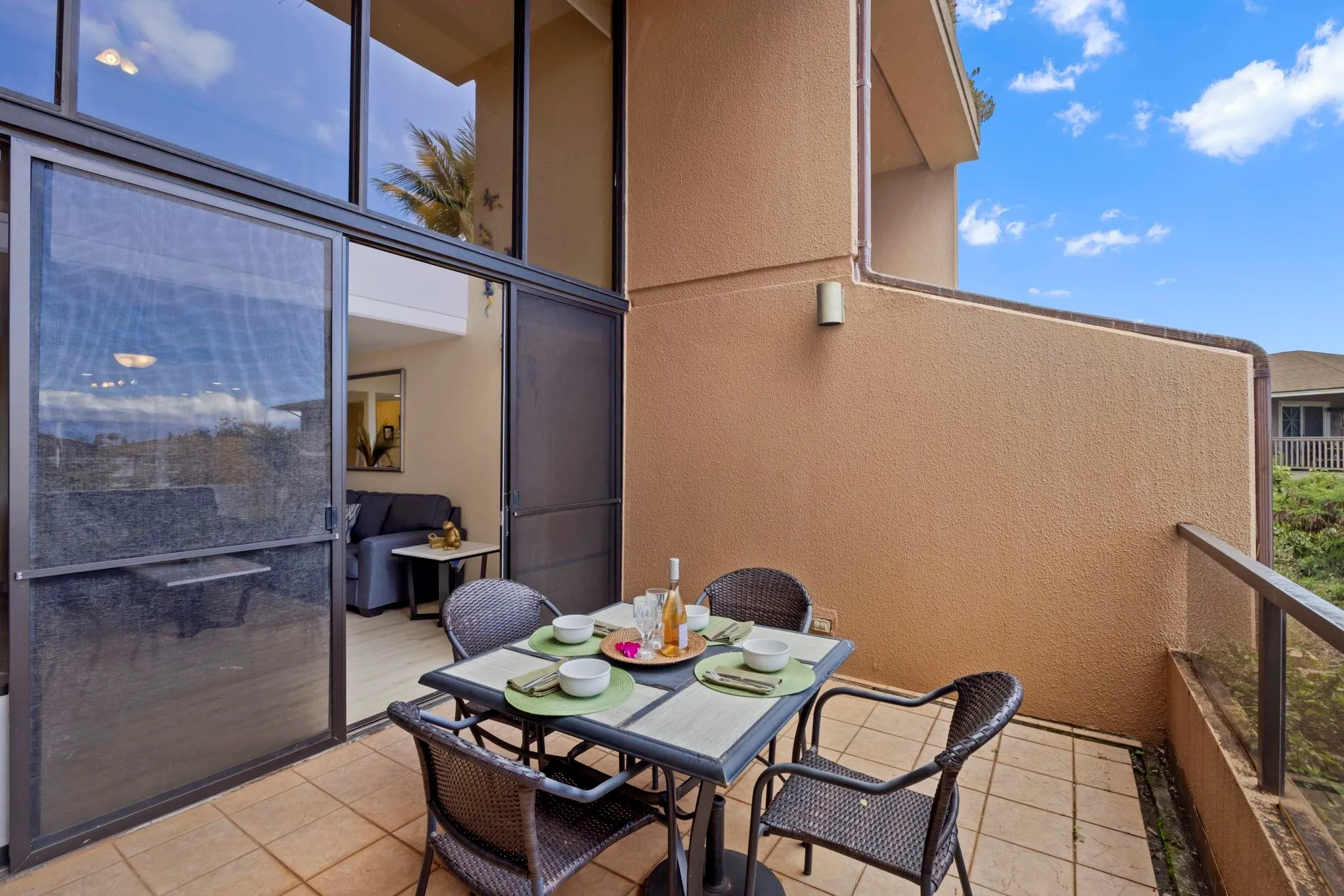 Lahaina, Hawaii 96761, United States, 2 Bedrooms Bedrooms, ,2 BathroomsBathrooms,Residential,Active,193631