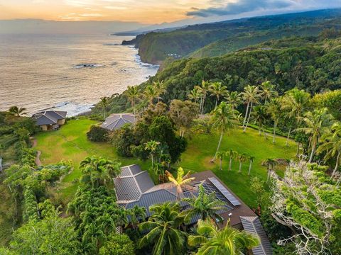 180 Door Of Faith Rd Haiku HI 96708