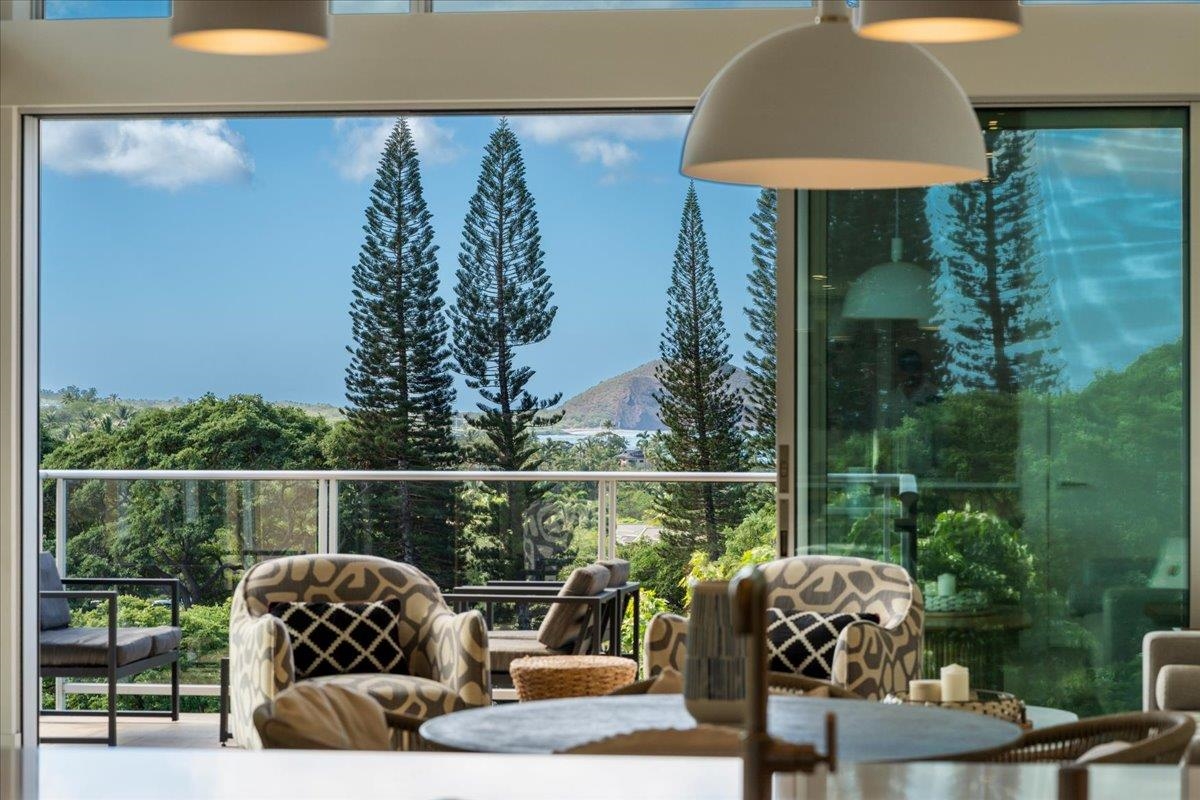 197 Holokahiki Ln 8A