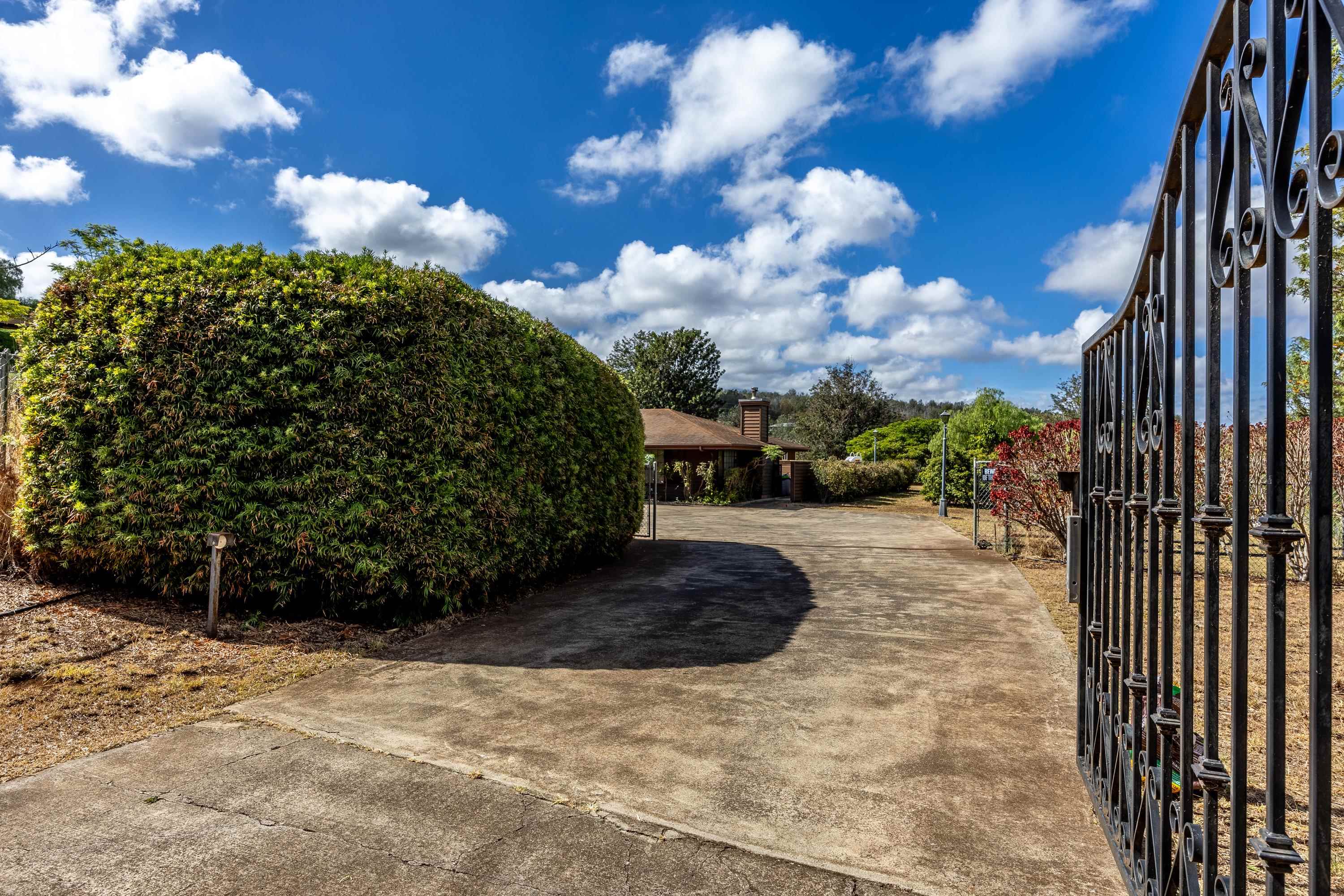 128 Hoopalua Dr