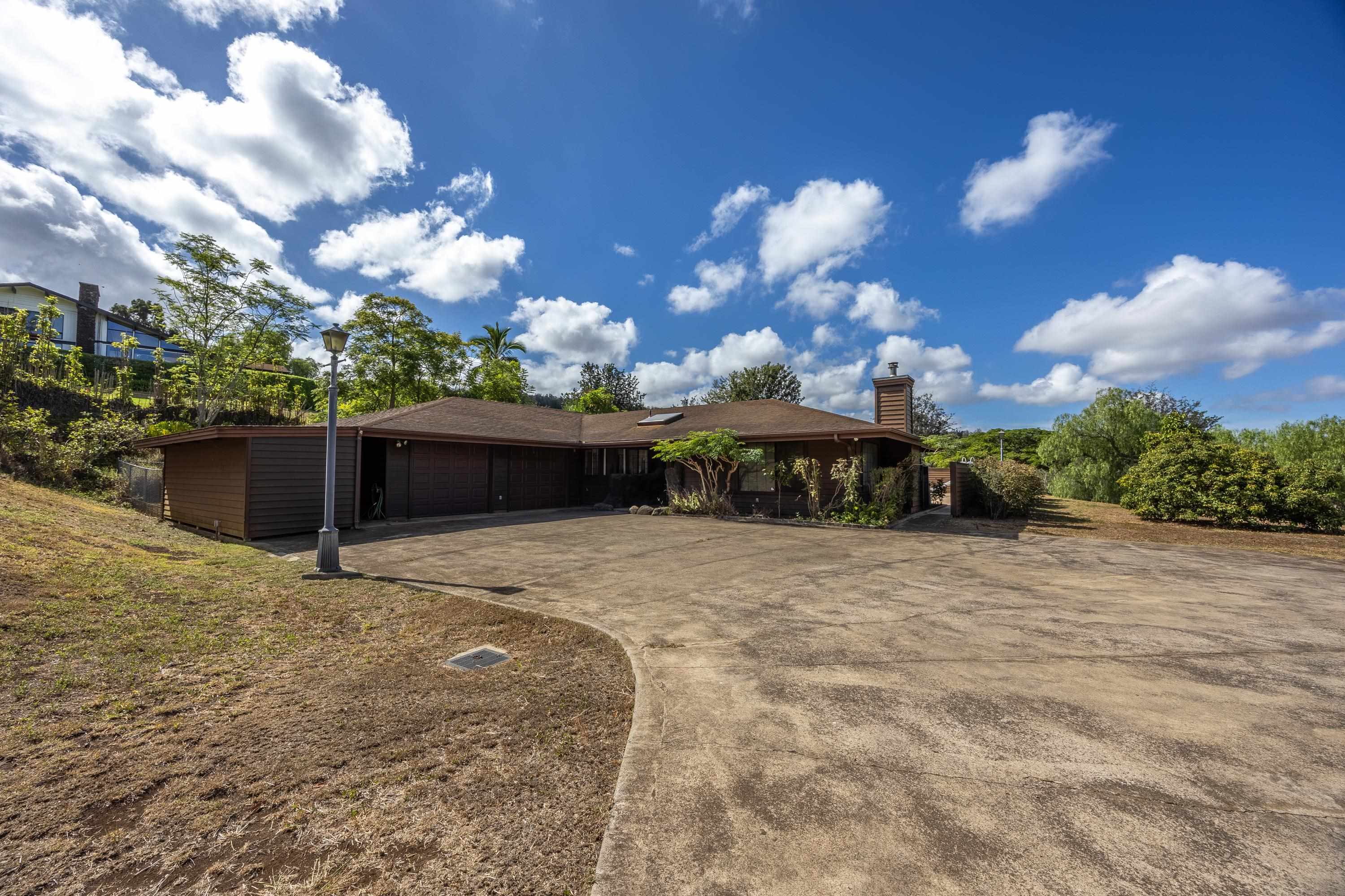 128 Hoopalua Dr