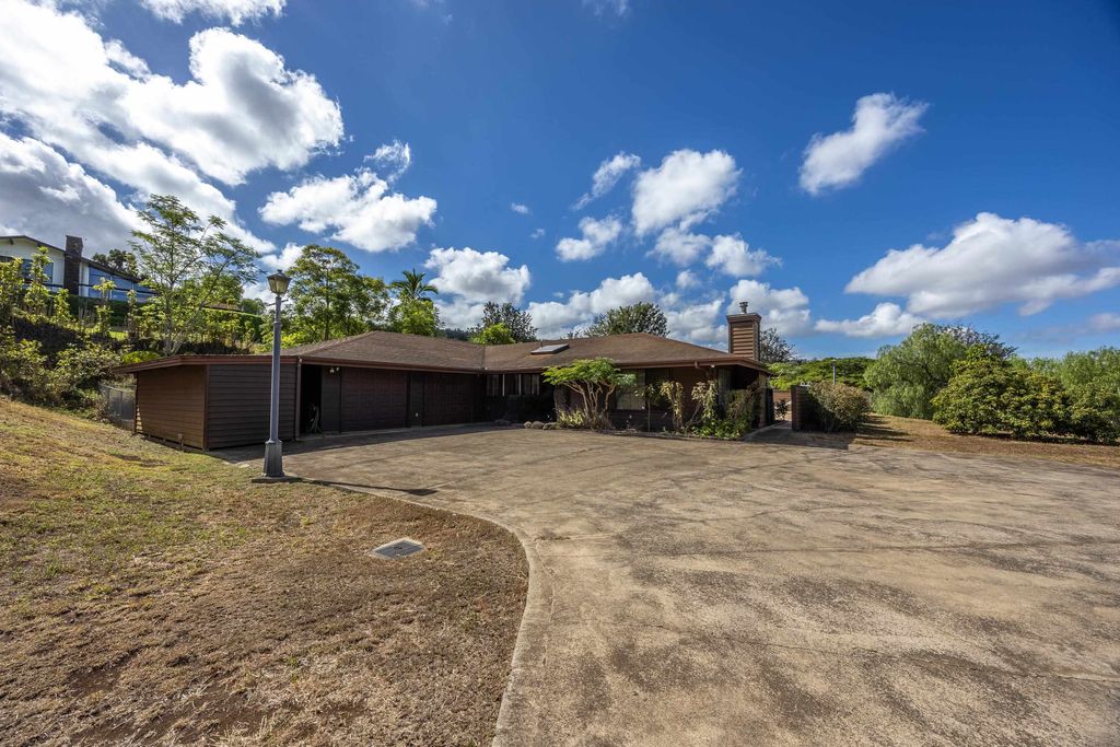 Photo of 128 Hoopalua Dr, Makawao, HI 96708 (MLS # 407152)