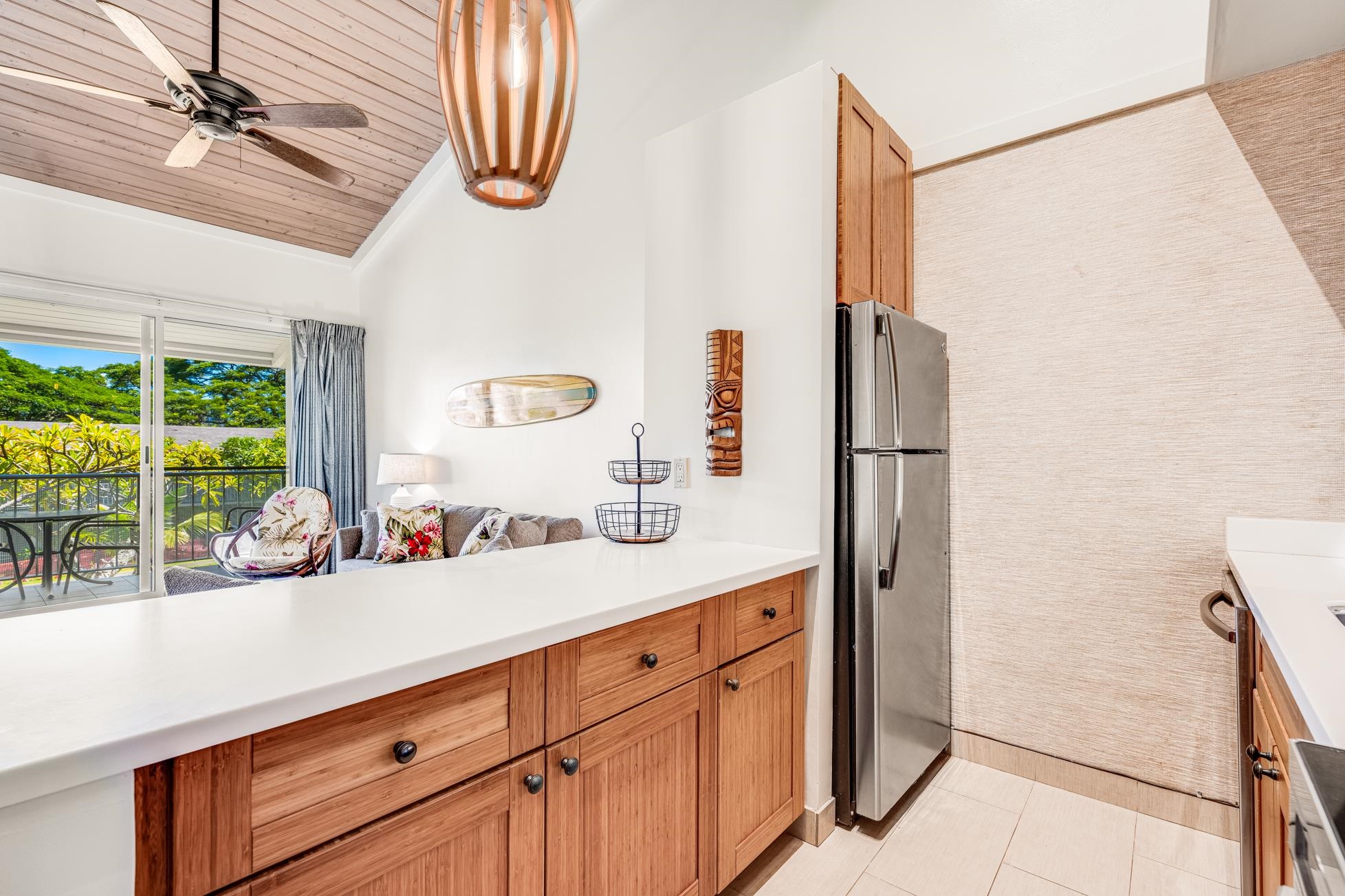 5315 Lower Honoapiilani Rd F249