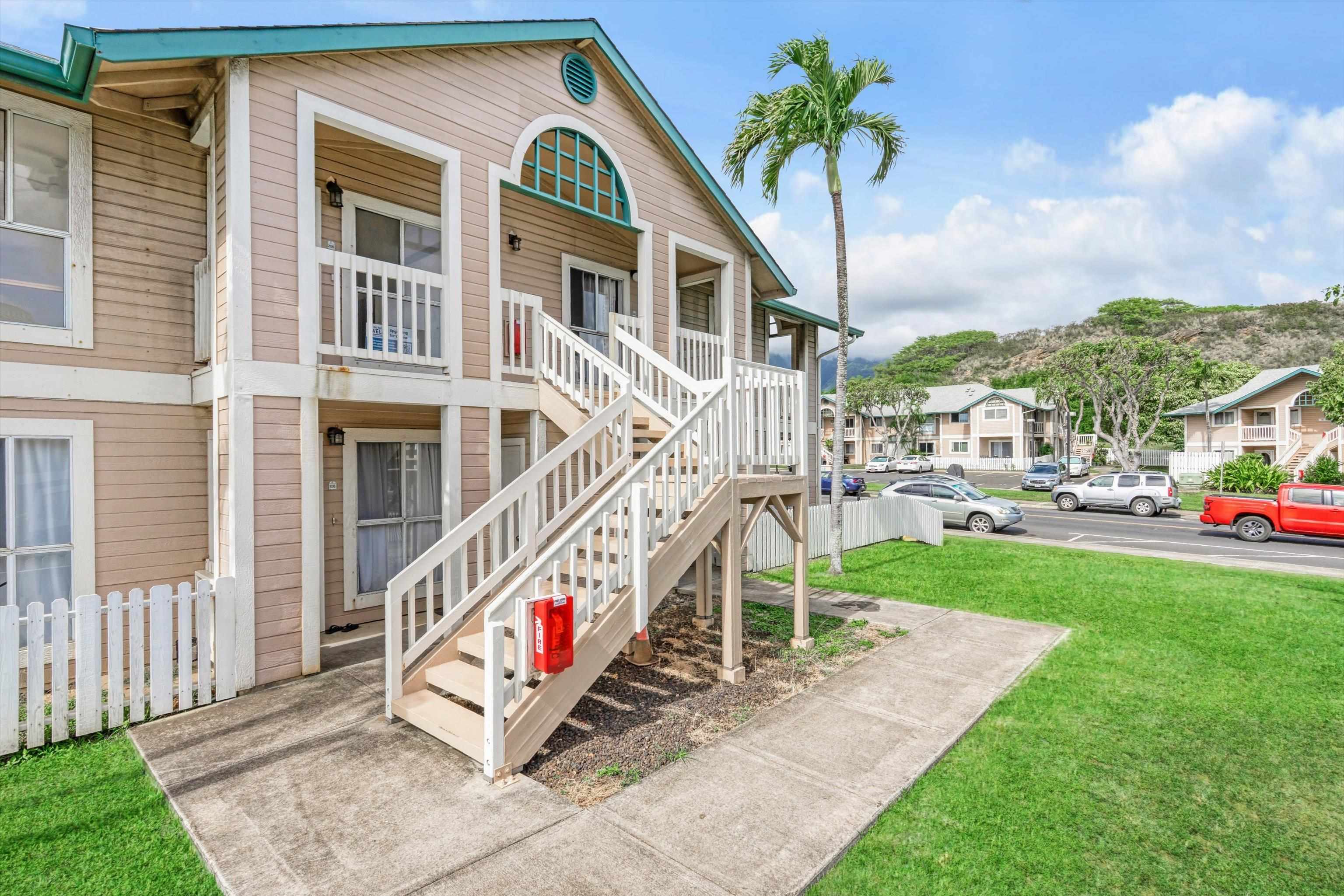 40 Kapi Ln 17-205