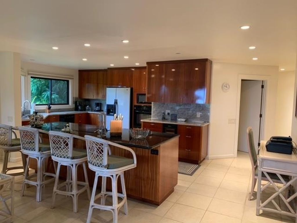 Photo of 50 Puu Anoano St #1801, Lahaina, HI 96761 (MLS # 407335)