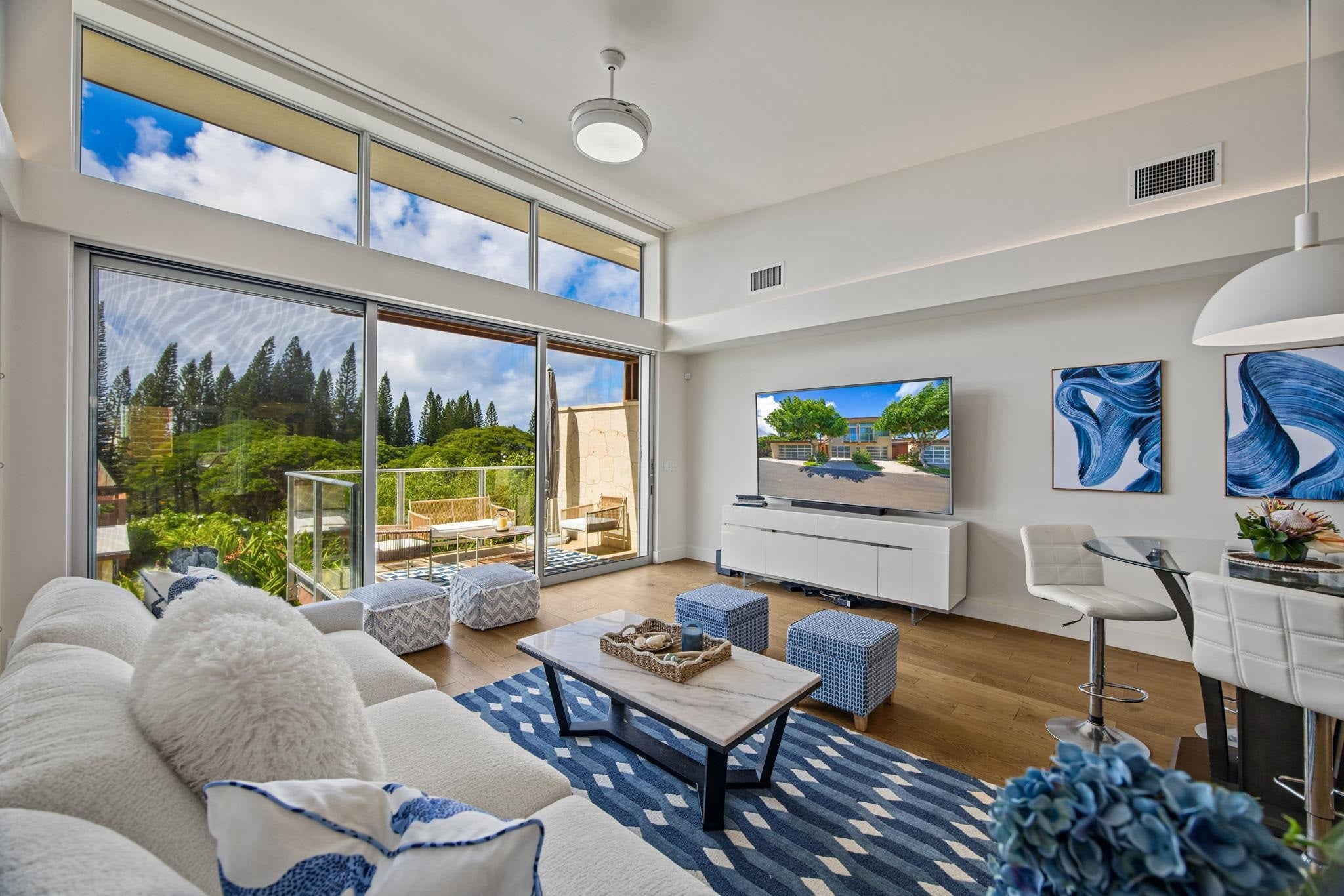 173 Holokahiki Ln 10B